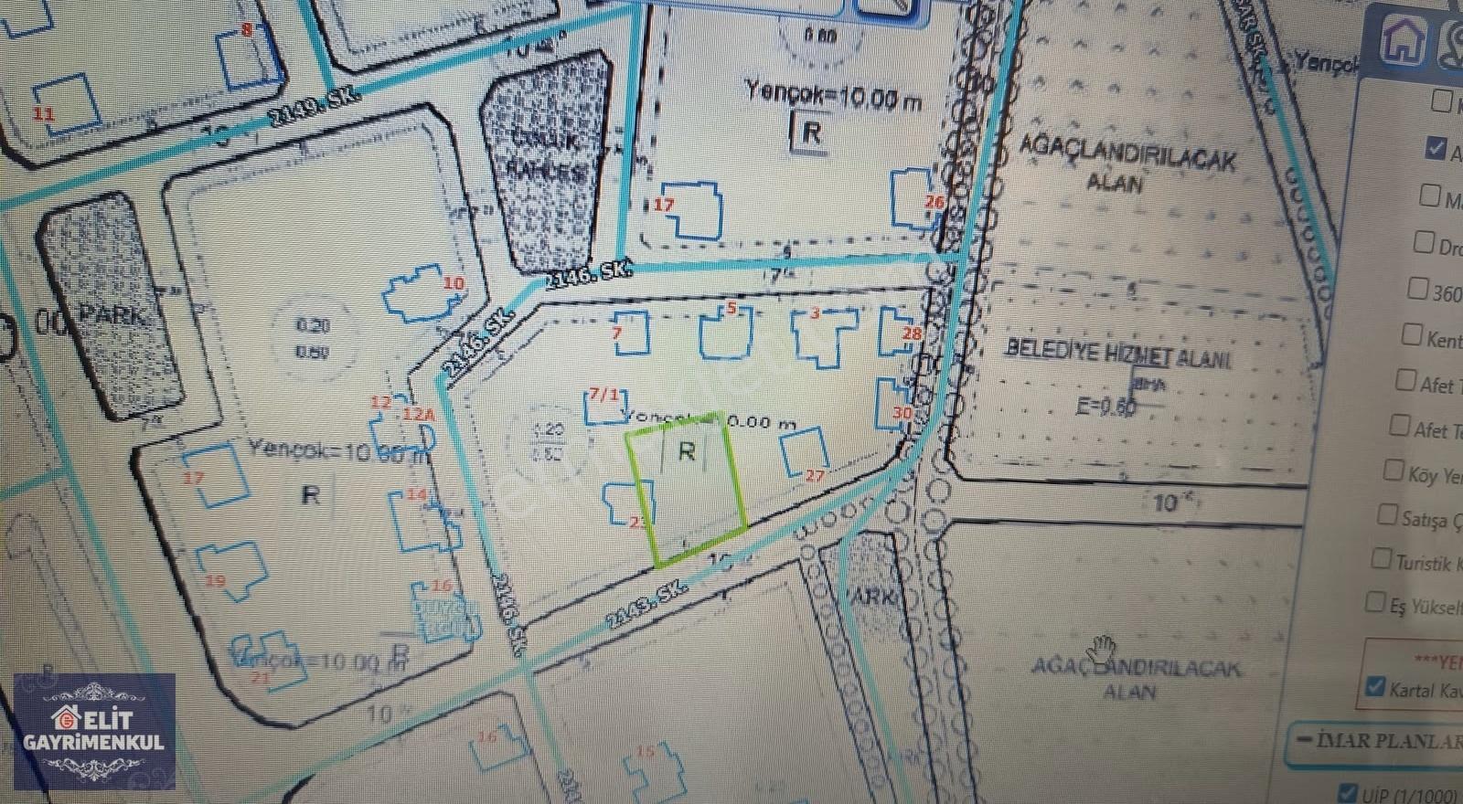 Bahçelievler De Satılık Villa Parseli- Ev Takasına Uygun