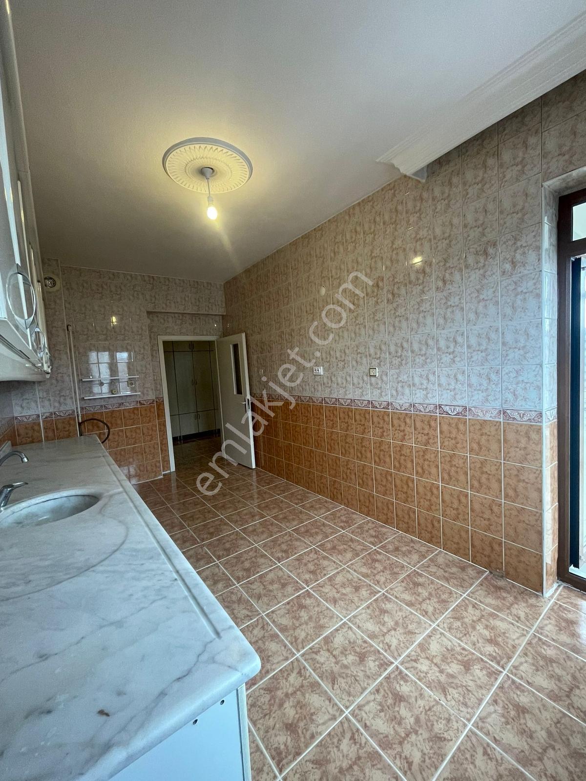 Gültepe Mh Mustafa Şimşek Blv Merkeze Yakın 3+1 Kiralık Daire - Görsel 4