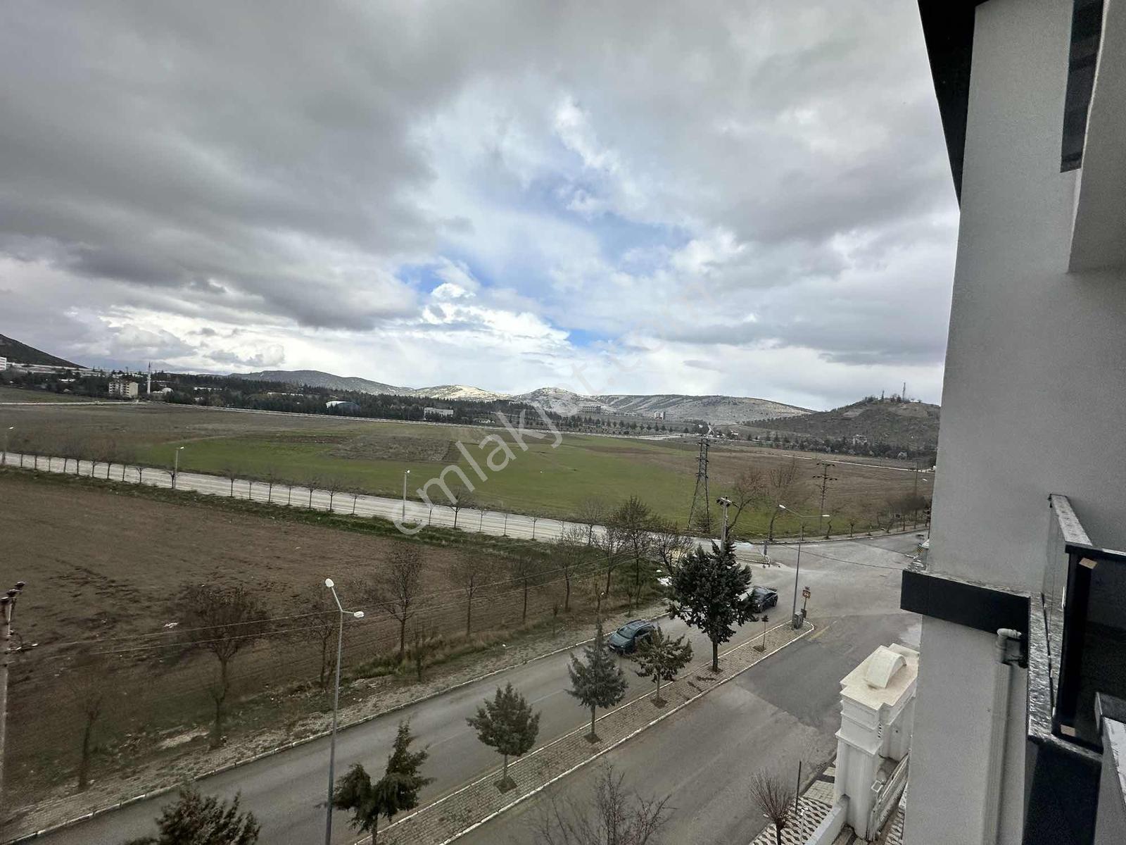 Çünür Sdü Batı Kampüsü Karşısı Satılık Sıfır 2+0 Apart - Görsel 4