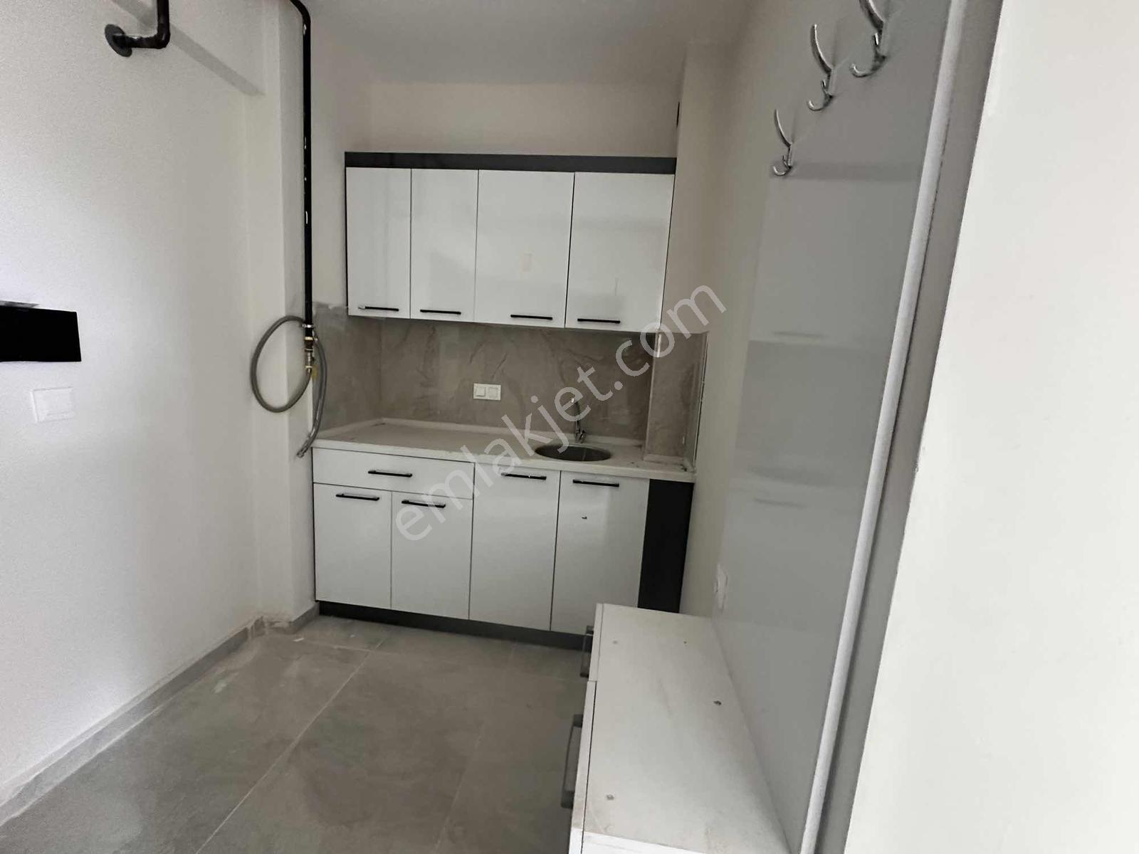 Çünür Sdü Batı Kampüsü Karşısı Satılık Sıfır 2+0 Apart - Görsel 3