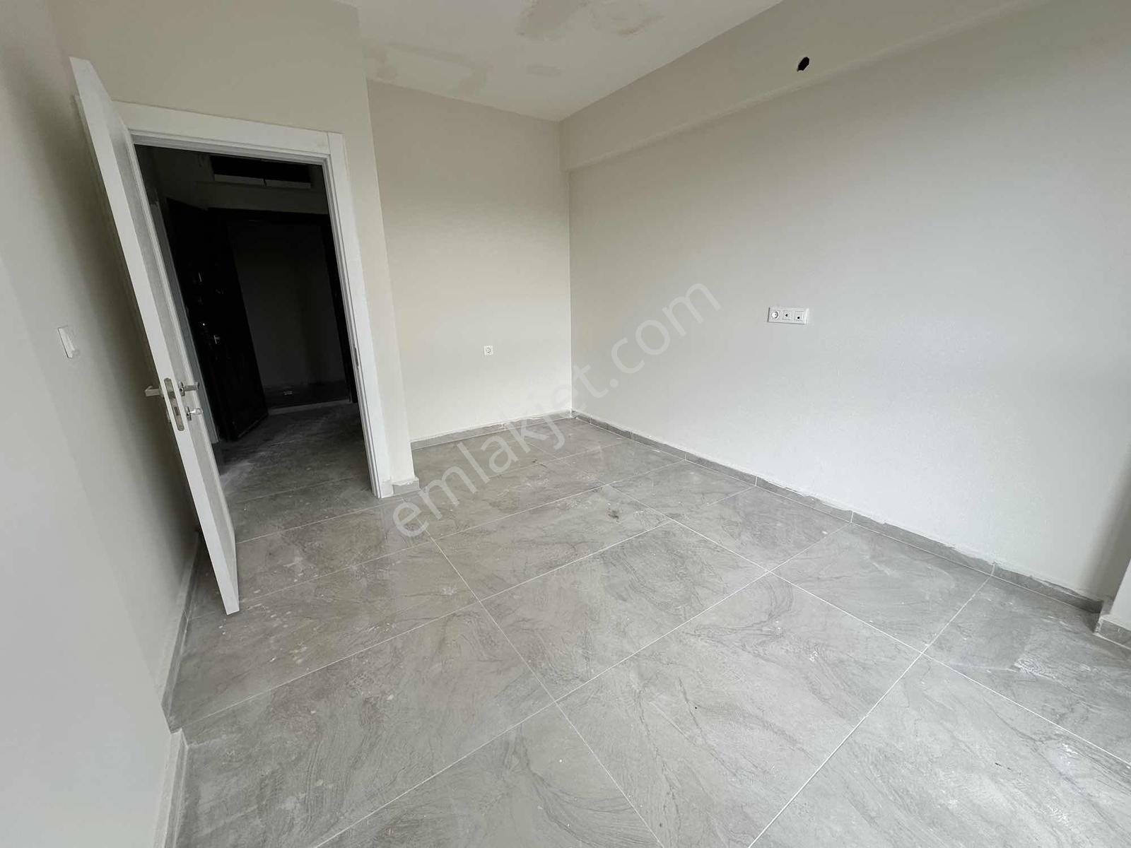 Çünür Sdü Batı Kampüsü Karşısı Satılık Sıfır 2+0 Apart - Görsel 9