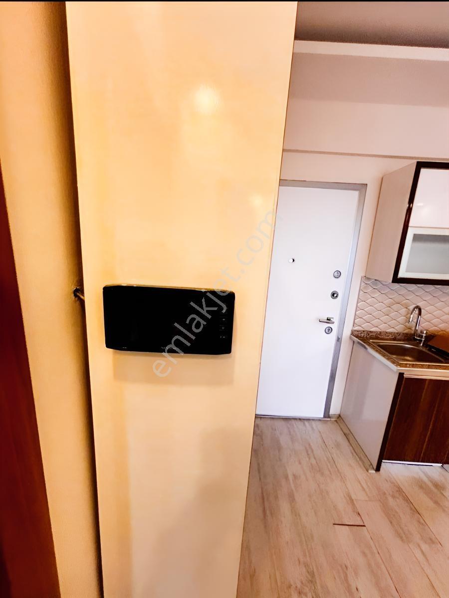 Güzelyurtun En Genıs 1+1 Lerinden Esyali Kiralık Merkezi Konumda - Görsel 13