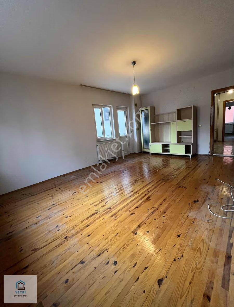 Mehmetçik Çarşamba Pazarı Konumda Kiralık Dublex Daire - Görsel 24