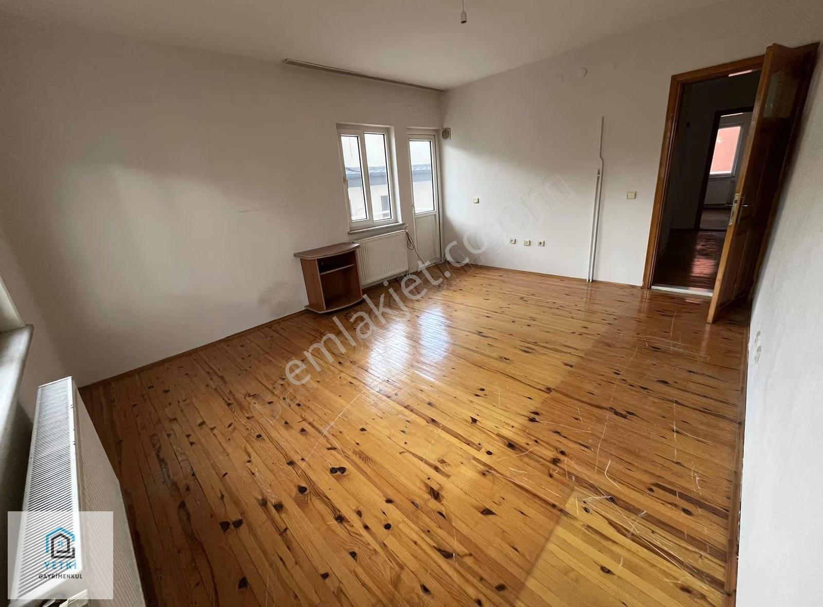 Mehmetçik Çarşamba Pazarı Konumda Kiralık Dublex Daire - Görsel 13