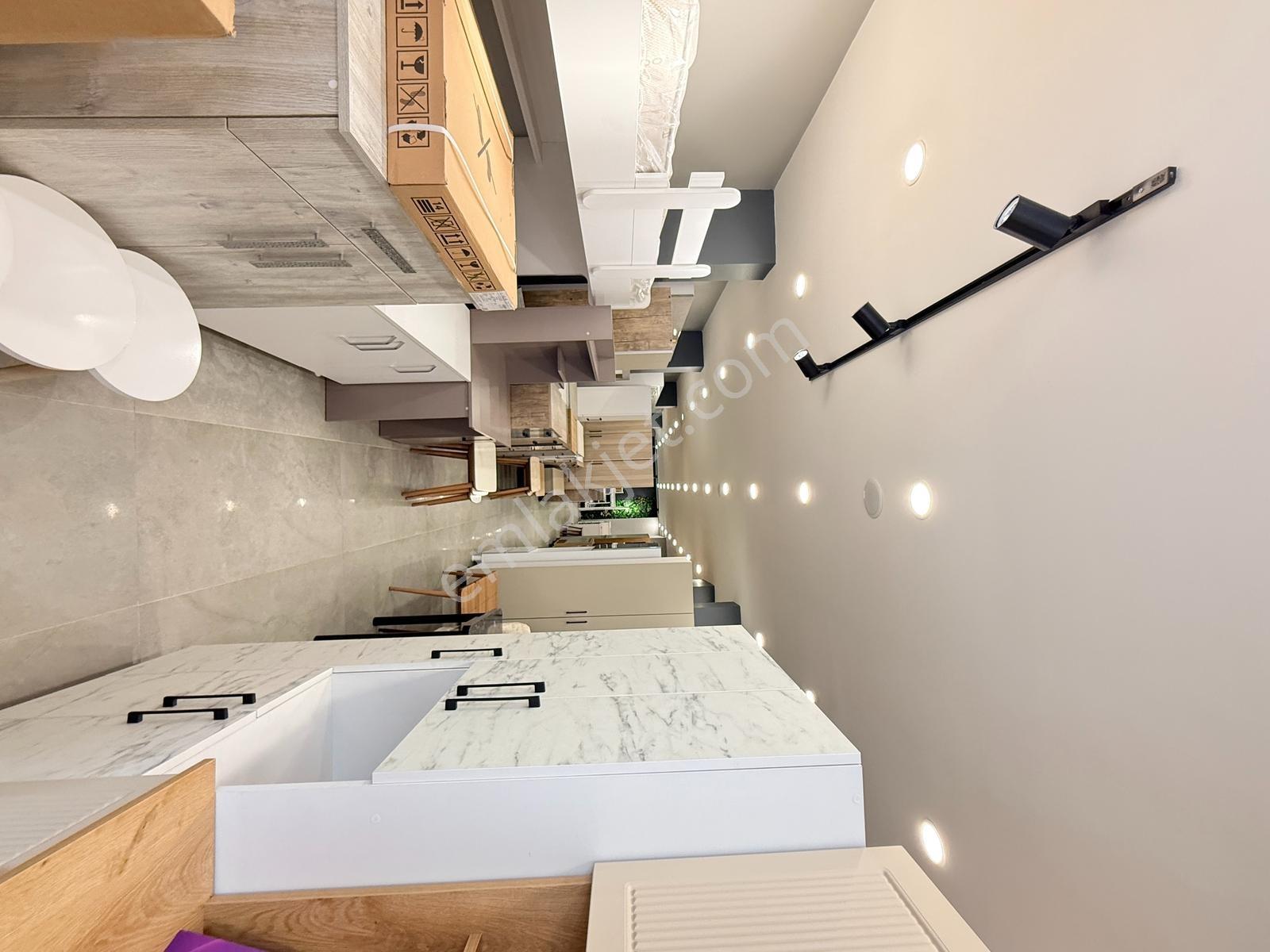 Cbakademi Turan Güneş Cd Devren Kiralık 450 M2 Mobilya Mağazası - Görsel 7