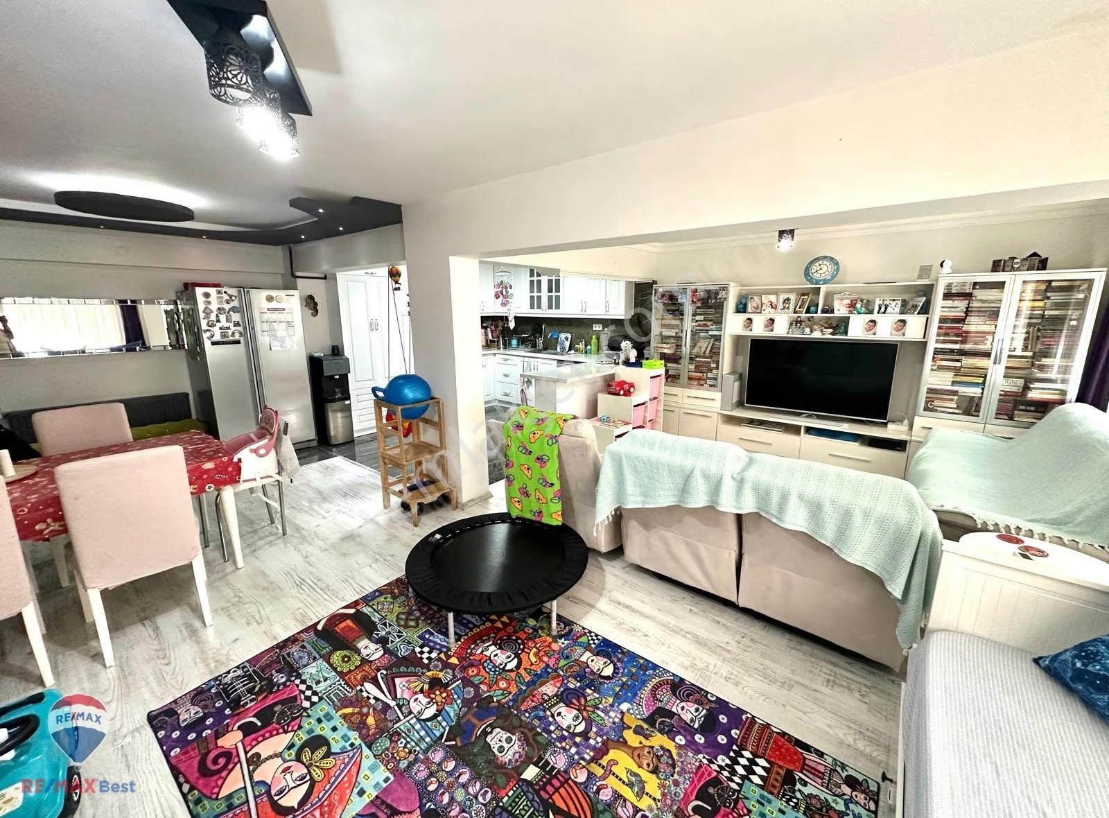 63 Karşıyaka Merkez'de Full Tadilatlı Satılık Dubleks Daire - Görsel 4