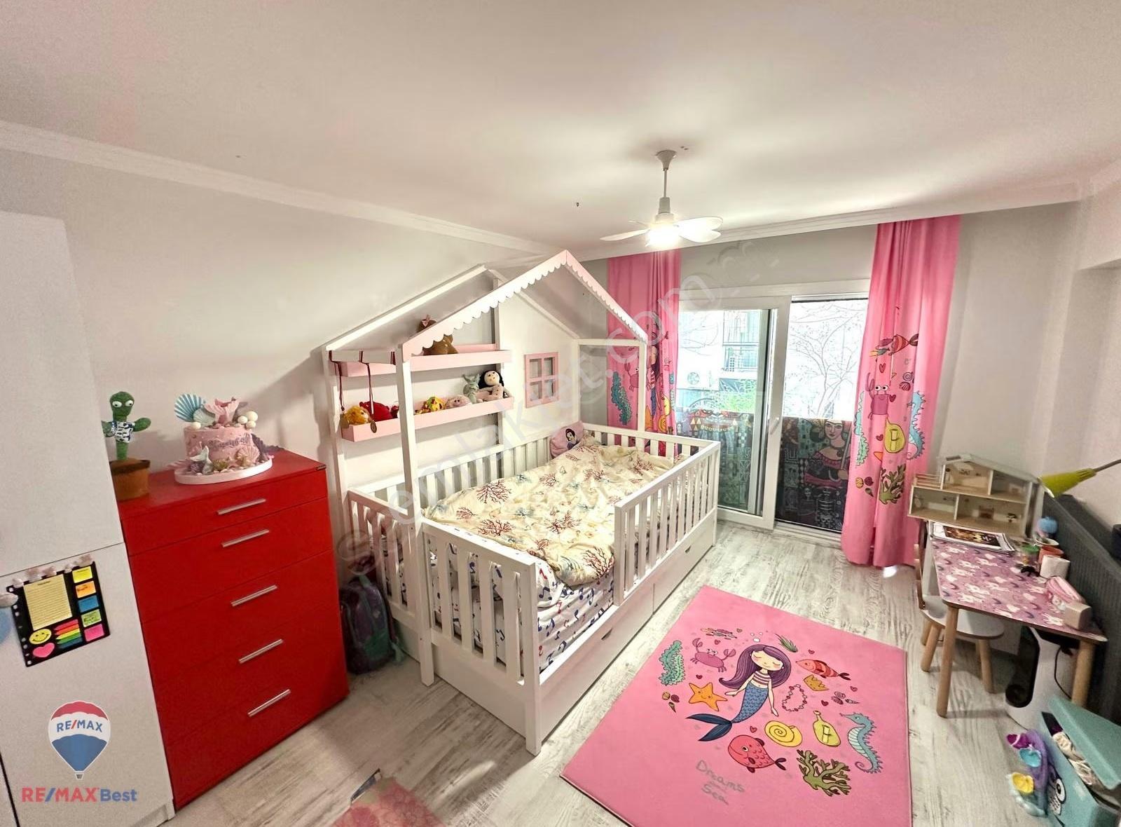 63 Karşıyaka Merkez'de Full Tadilatlı Satılık Dubleks Daire - Görsel 22