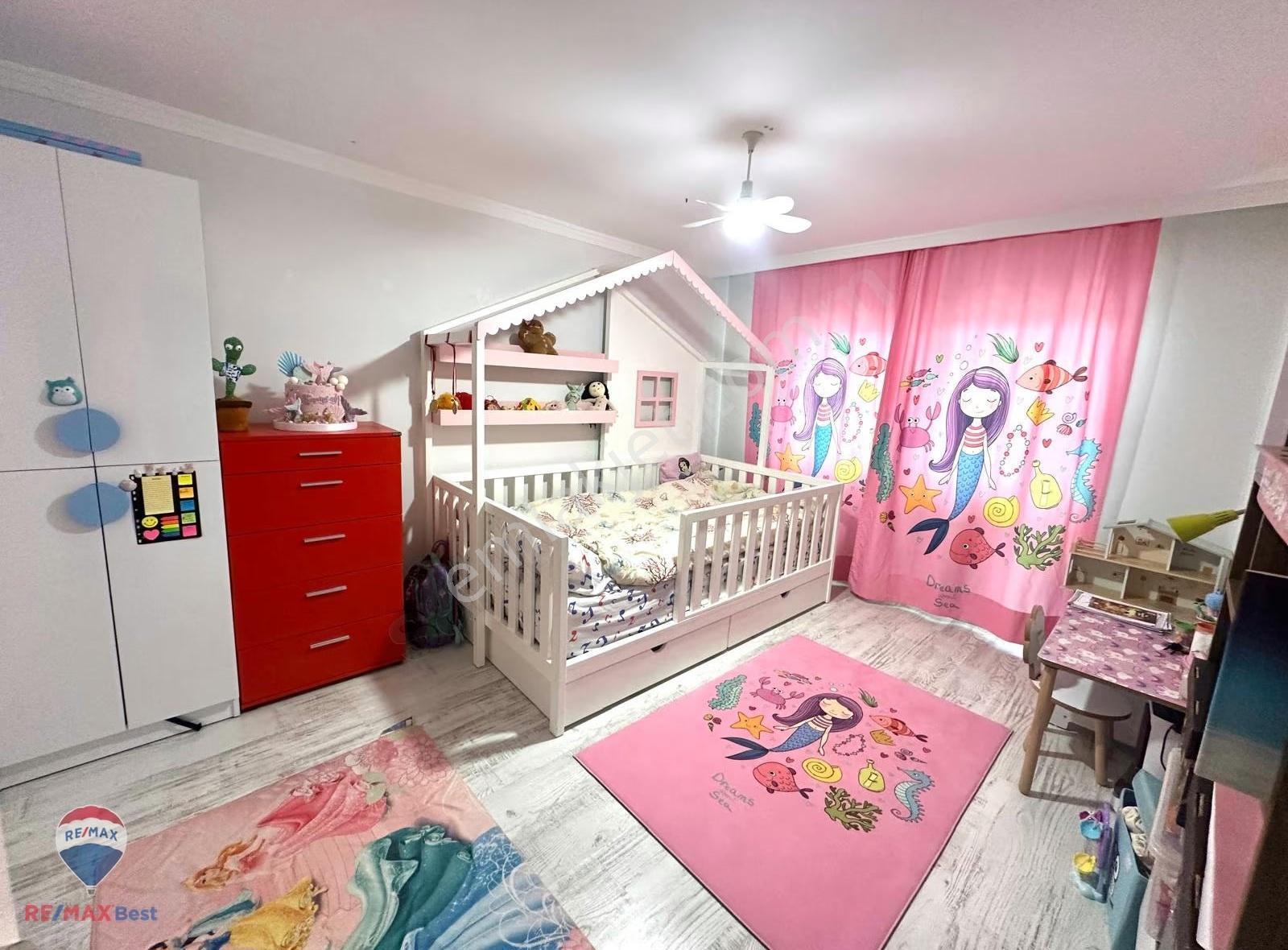 63 Karşıyaka Merkez'de Full Tadilatlı Satılık Dubleks Daire - Görsel 24