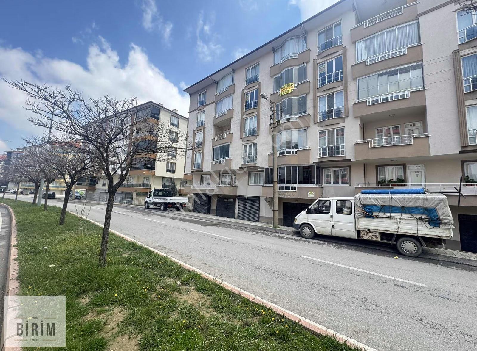 Birimden Satılık Garajlı Bakımlı Cadde Cepheli Asansörlü - Görsel 9