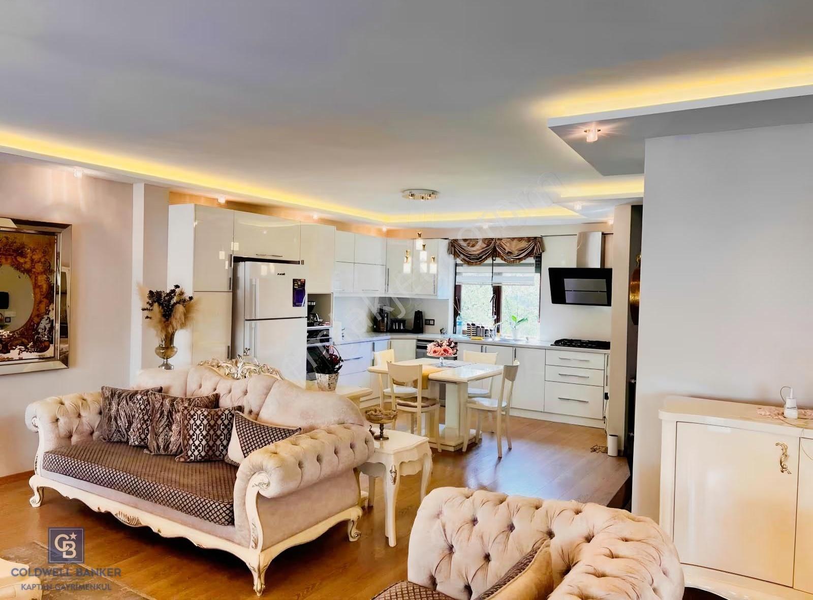 Topçular Valide Konakları'nda 6+1 Triplex Bahçeli Havuzlu Villa - Görsel 31
