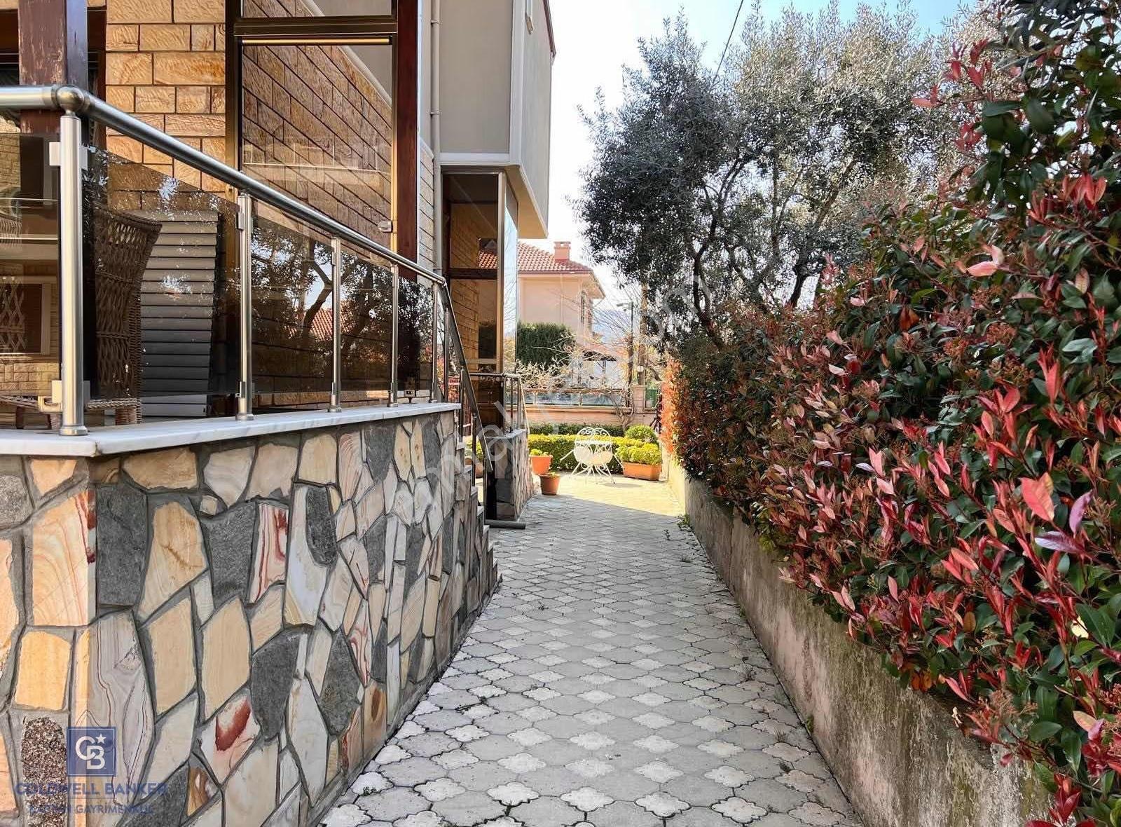 Topçular Valide Konakları'nda 6+1 Triplex Bahçeli Havuzlu Villa - Görsel 27
