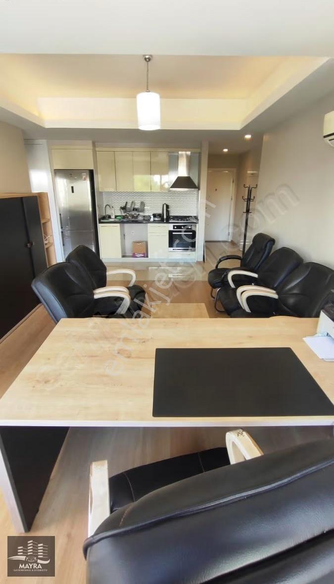Konyaaltı Liman Mahallesi'nde Full Eşyalı 1+1 Kiralık Ofis