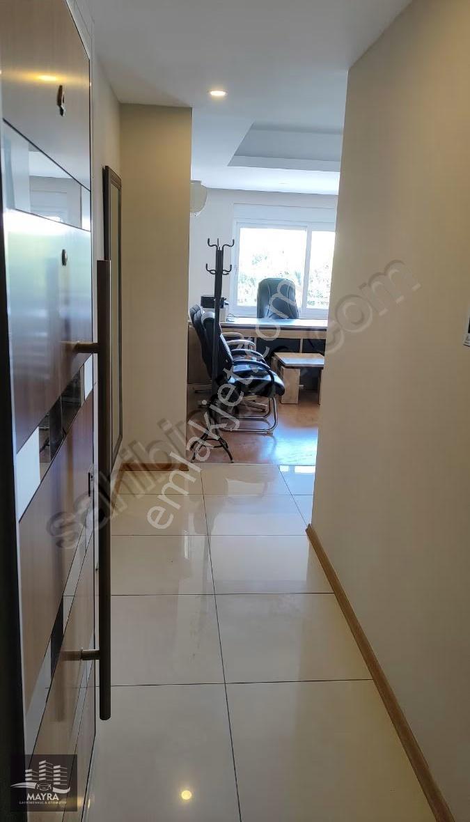 Konyaaltı Liman Mahallesi'nde Full Eşyalı 1+1 Kiralık Ofis - Görsel 4