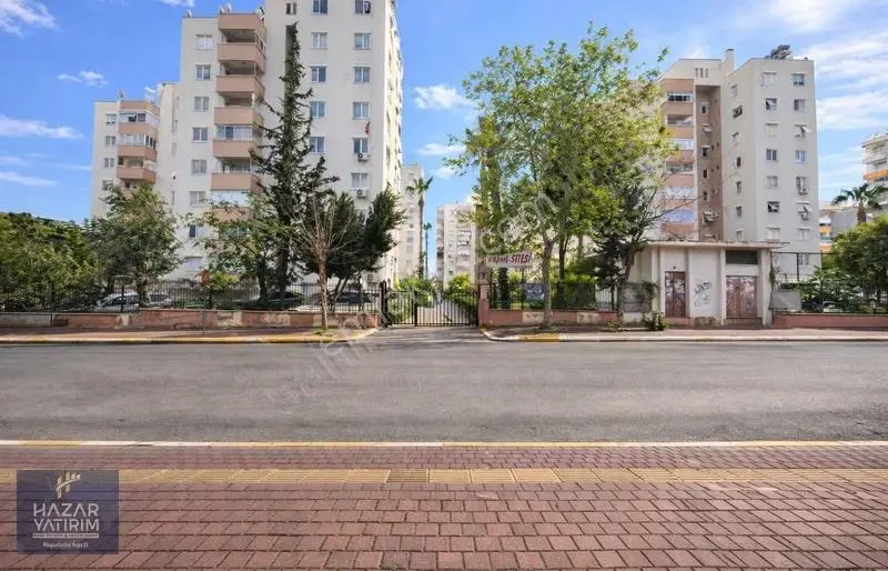 Merkezi Lokasyonda | Asansörlü Site İçi 3+1