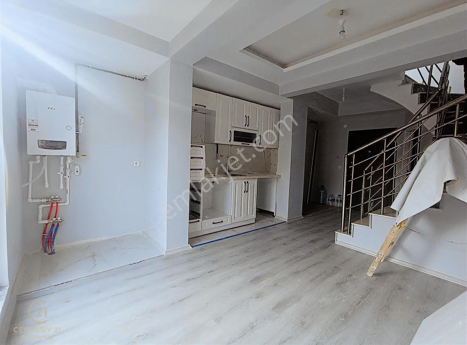 Century21 Bal'dan Cengiz Topel Yakını Dubleks Daire - Görsel 3