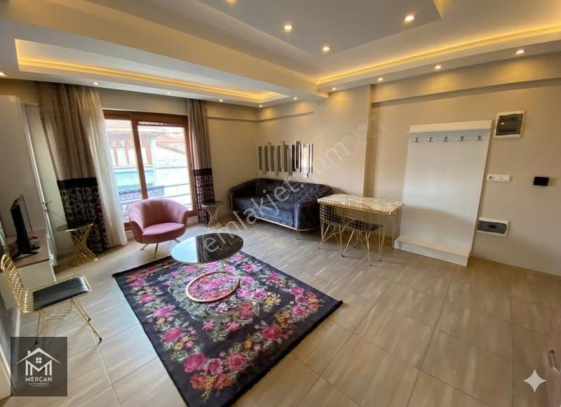 Mercan'dan Siteler De Lüks Eşyalı Kiralık Apart