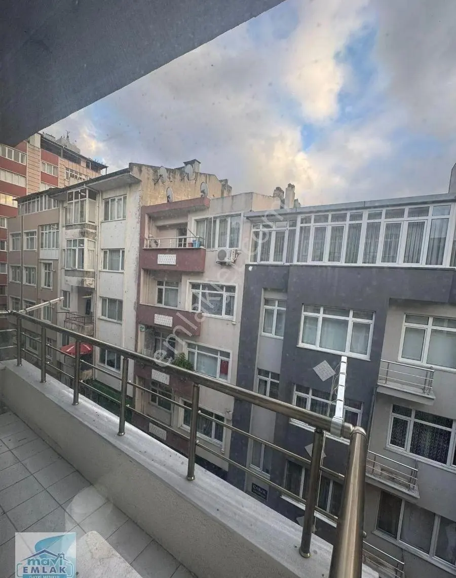 Bandırma Mavi Emlaktan Günaydın Mahallesinde 3+ Satılık Daire