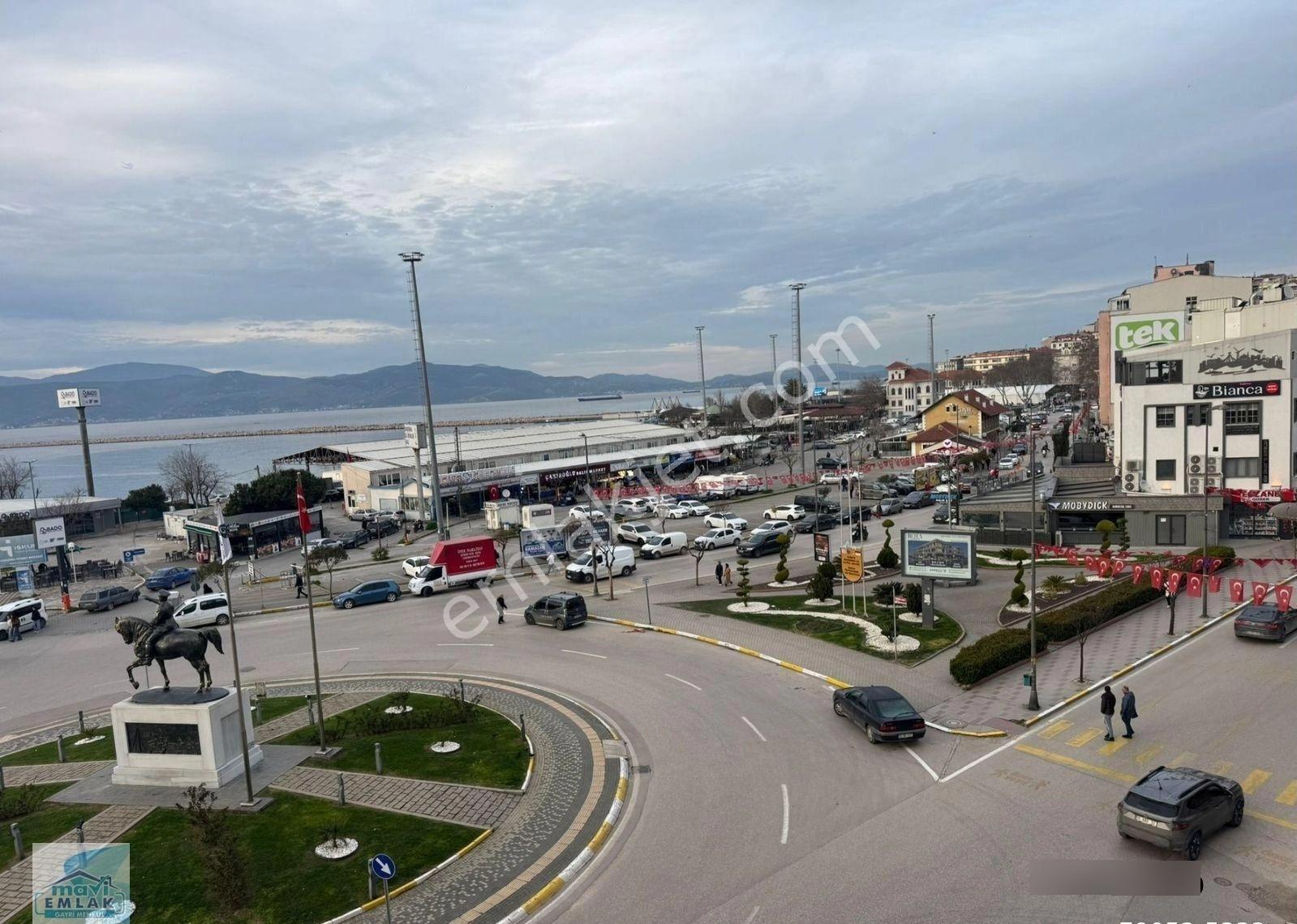 Bandırma Mavi Emlaktan İşlek Ana Cadde Üzerinde Deniz Manzaralı Satılık Ofis - Görsel 13