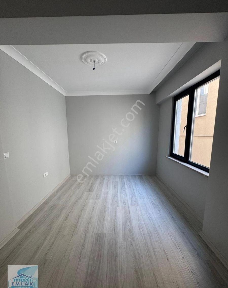 Bandırma Mavi Emlaktan 600 Evler Mahallesinde 2+1 Geniş Satılık Daireler - Görsel 2