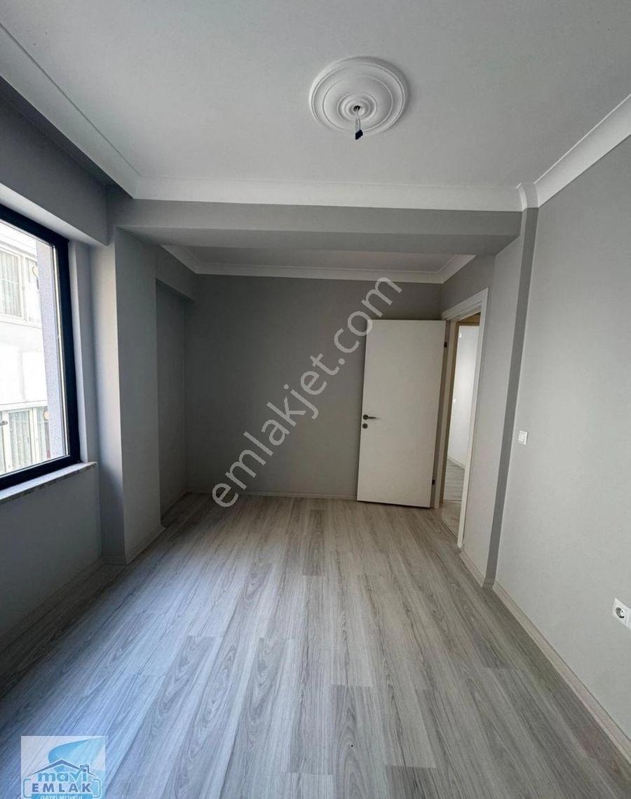 Bandırma Mavi Emlaktan 600 Evler Mahallesinde 2+1 Geniş Satılık Daireler - Görsel 4
