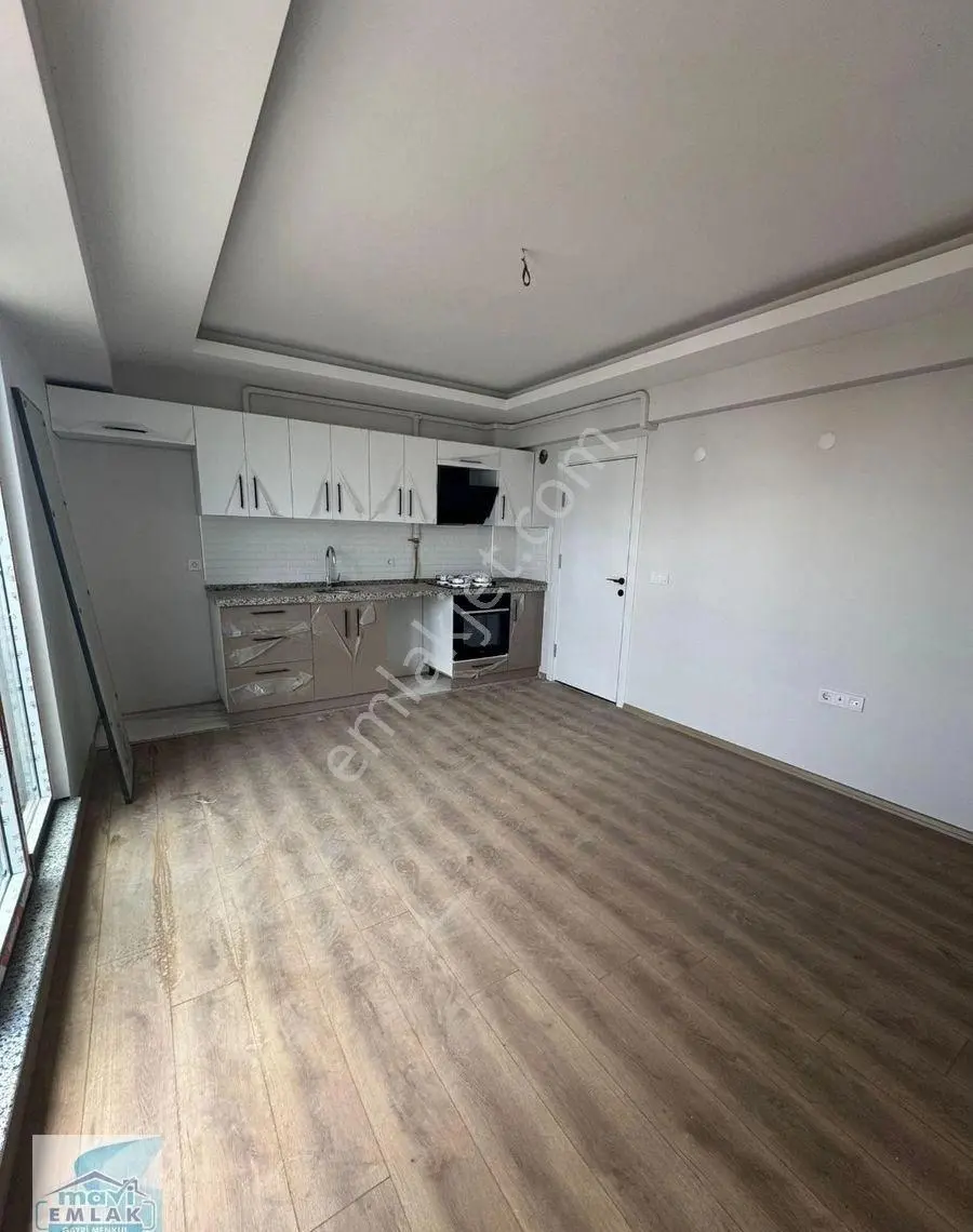 Bandırma Mavi Emlaktan Yeni Mahallede 65 Adet 2 Bloktan Oluşan 1+1 30adet Farklı Dairemiz Kiralıktır - Görsel 4
