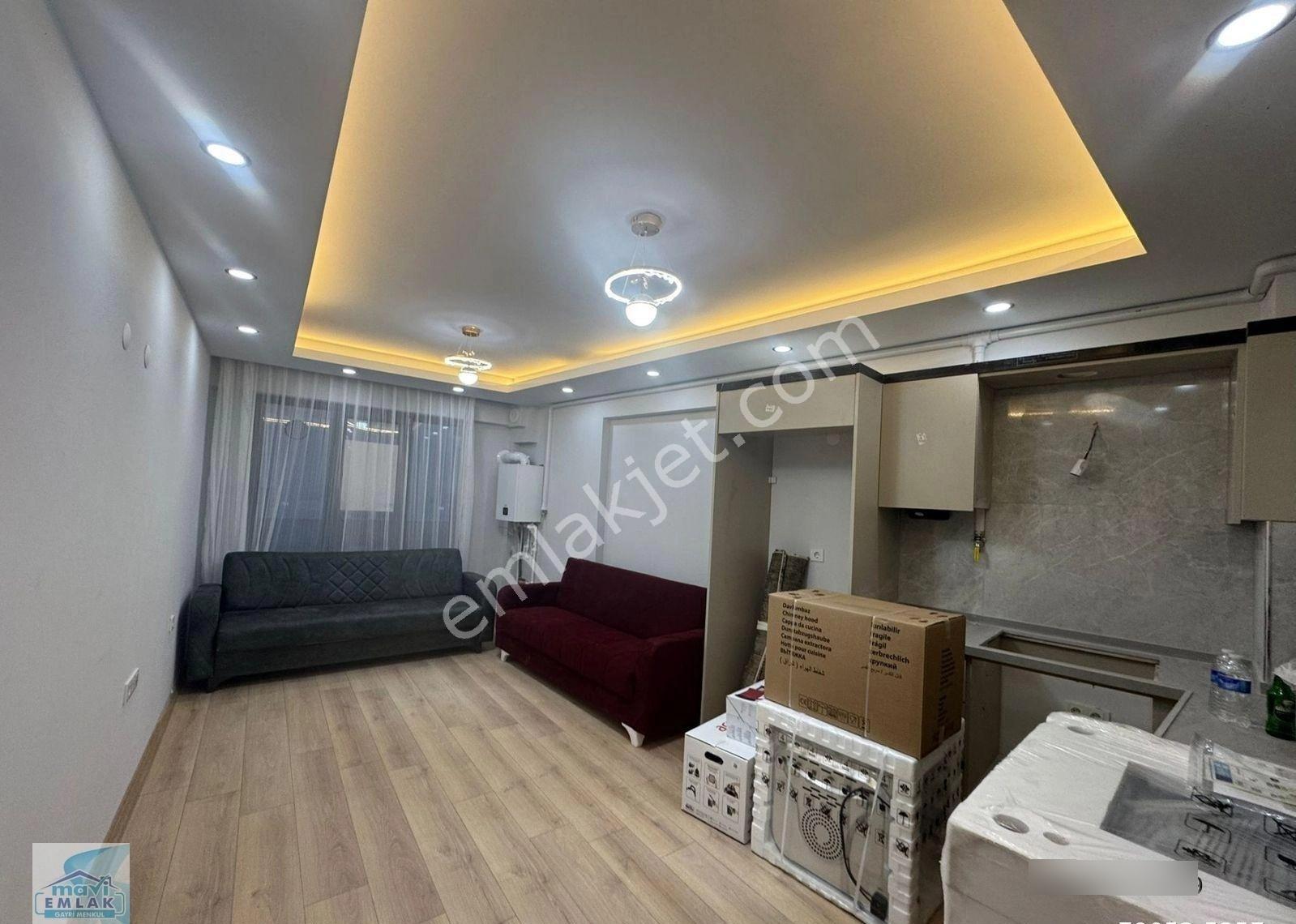 Bandırma Mavi Emlaktan Atatürk Caddesi Belediye Karşısında 2 Ayrı 1+1 Kiralık Daireler