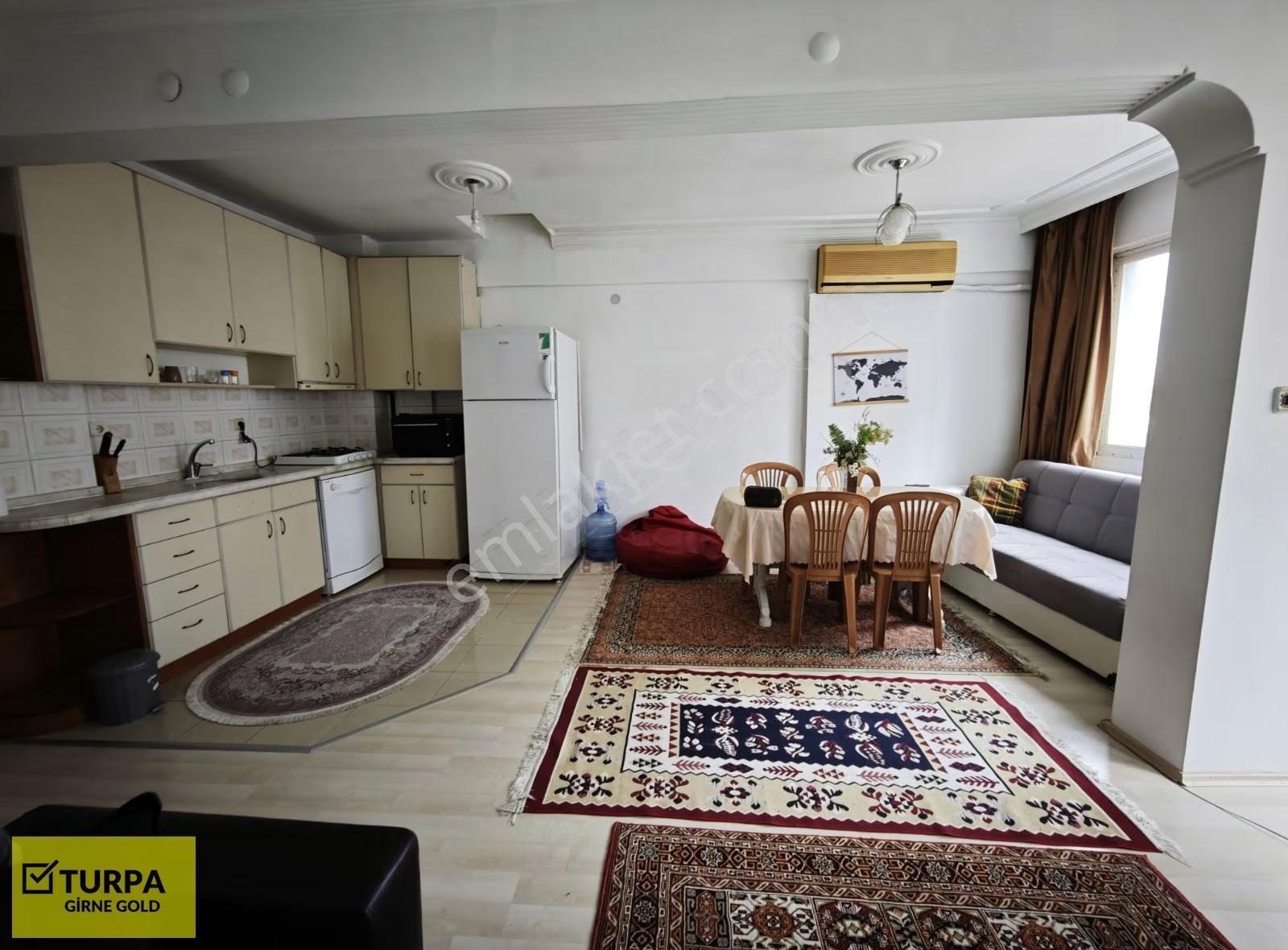 Bayraklı Belediyesi Karşısı | Full Eşyalı 2+1 Kiralık Daire - Görsel 2