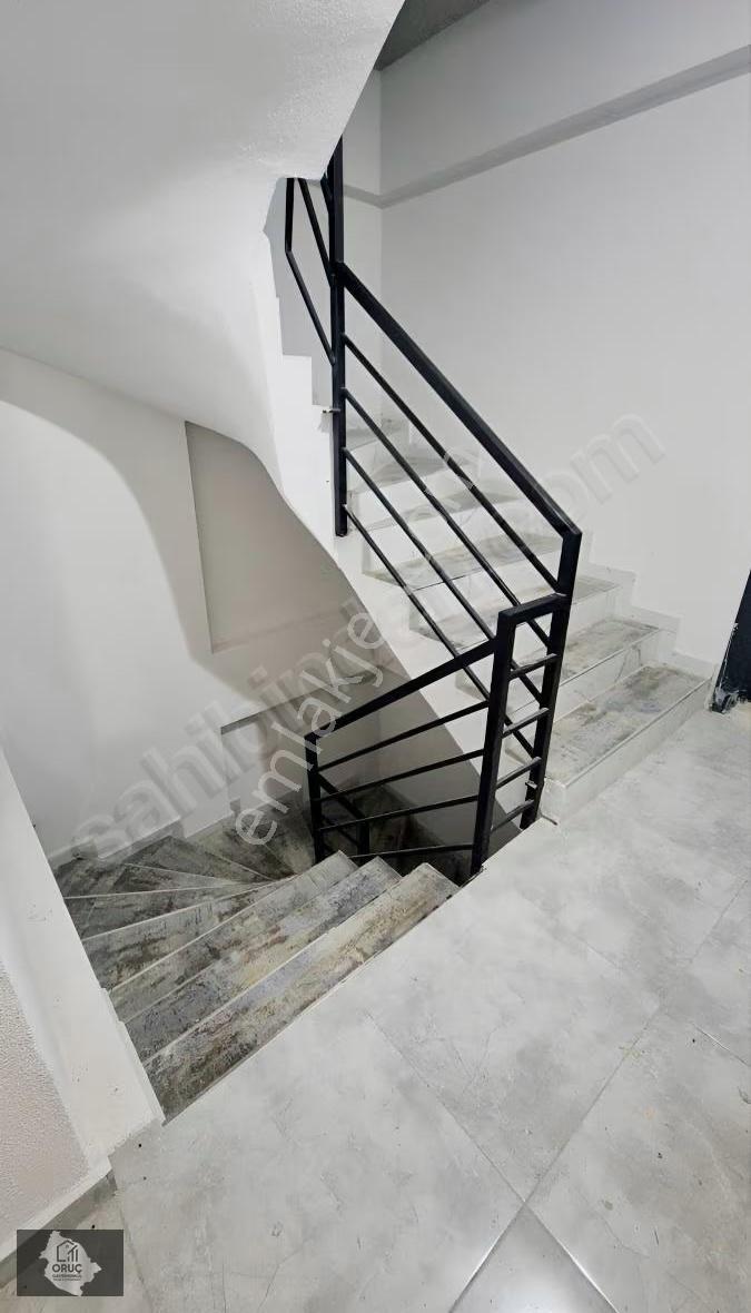 Mesudiyede Oturuma Hazır Eksiksiz Sıfır 1+1 Daire - Görsel 6