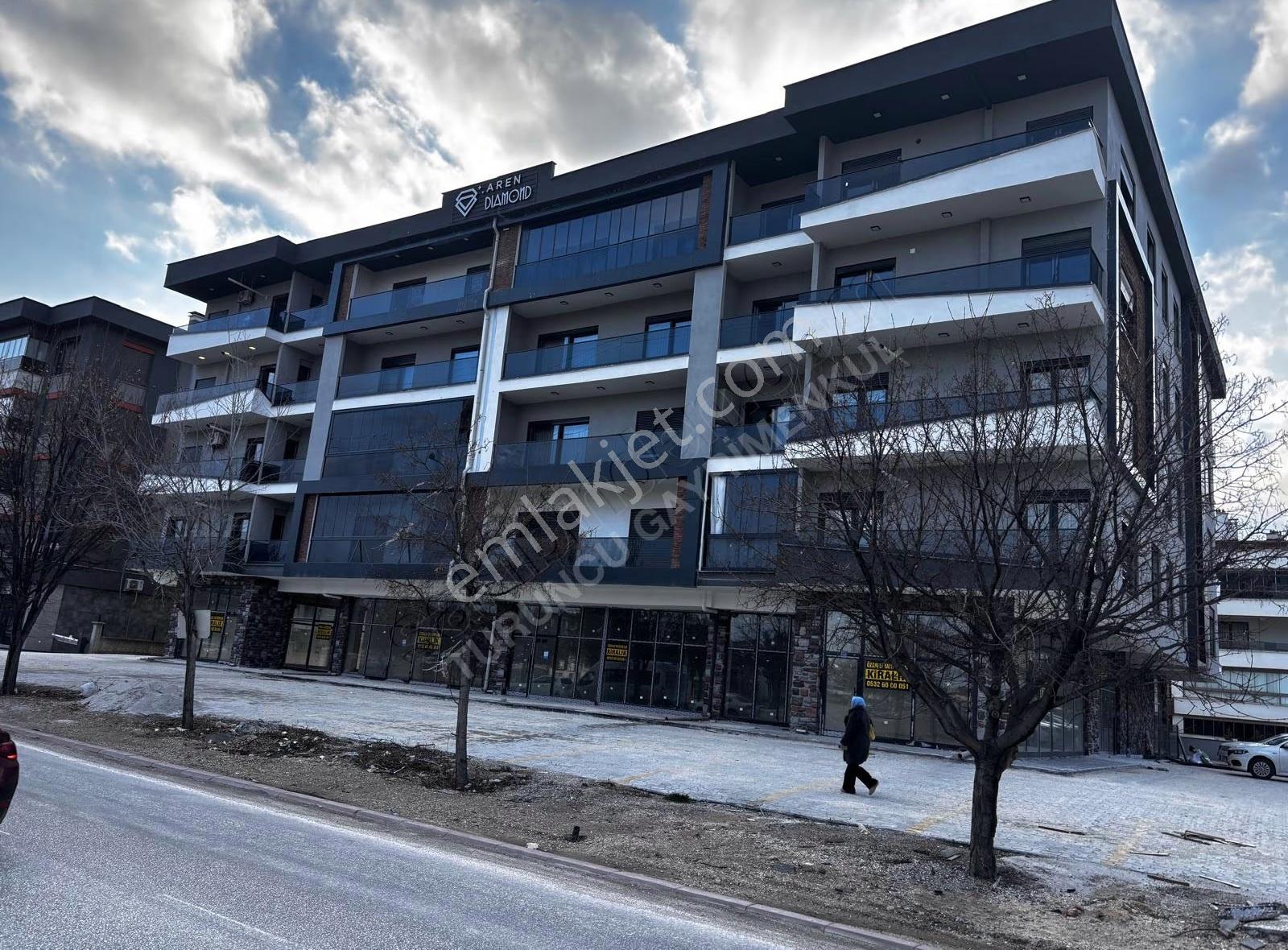Yazır Mh. Beyhekim Cd. Üzeri Satılık Arkat 4+1 Daire - Görsel 28