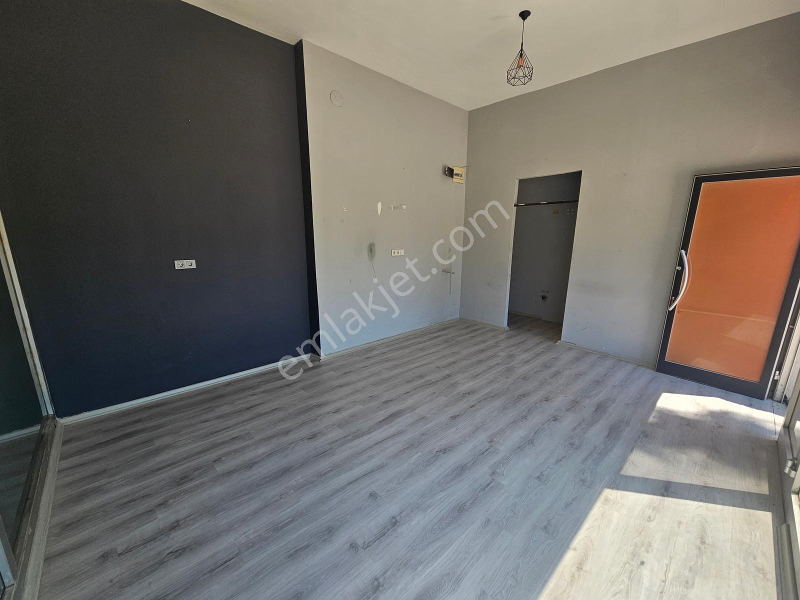 Buca Çamlıkule Kiralık Dükkan - Görsel 5