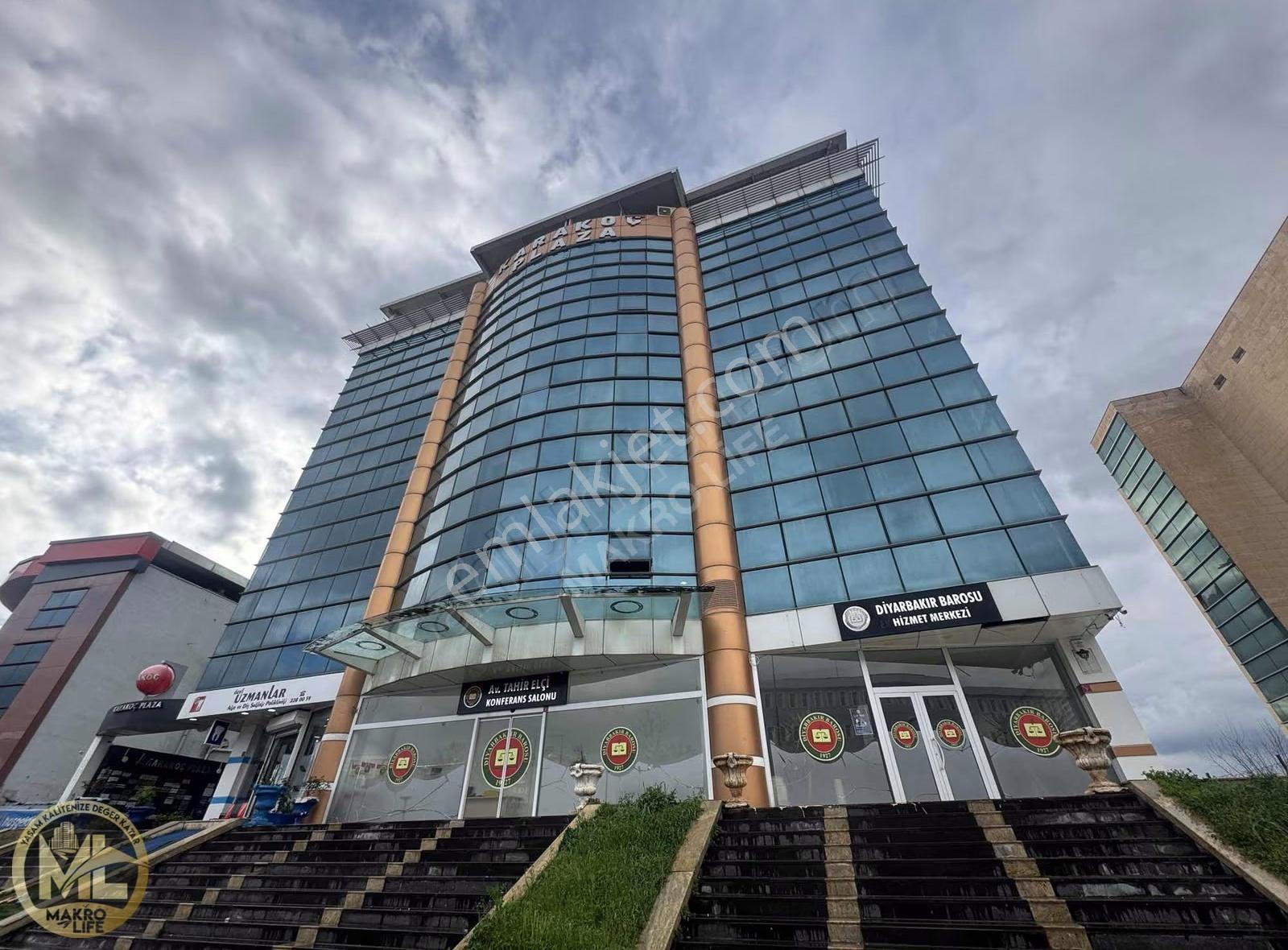 Diyarbakır Merkez Adliye Yanı 1+1 90 M² Kiralık Ofis / Büro