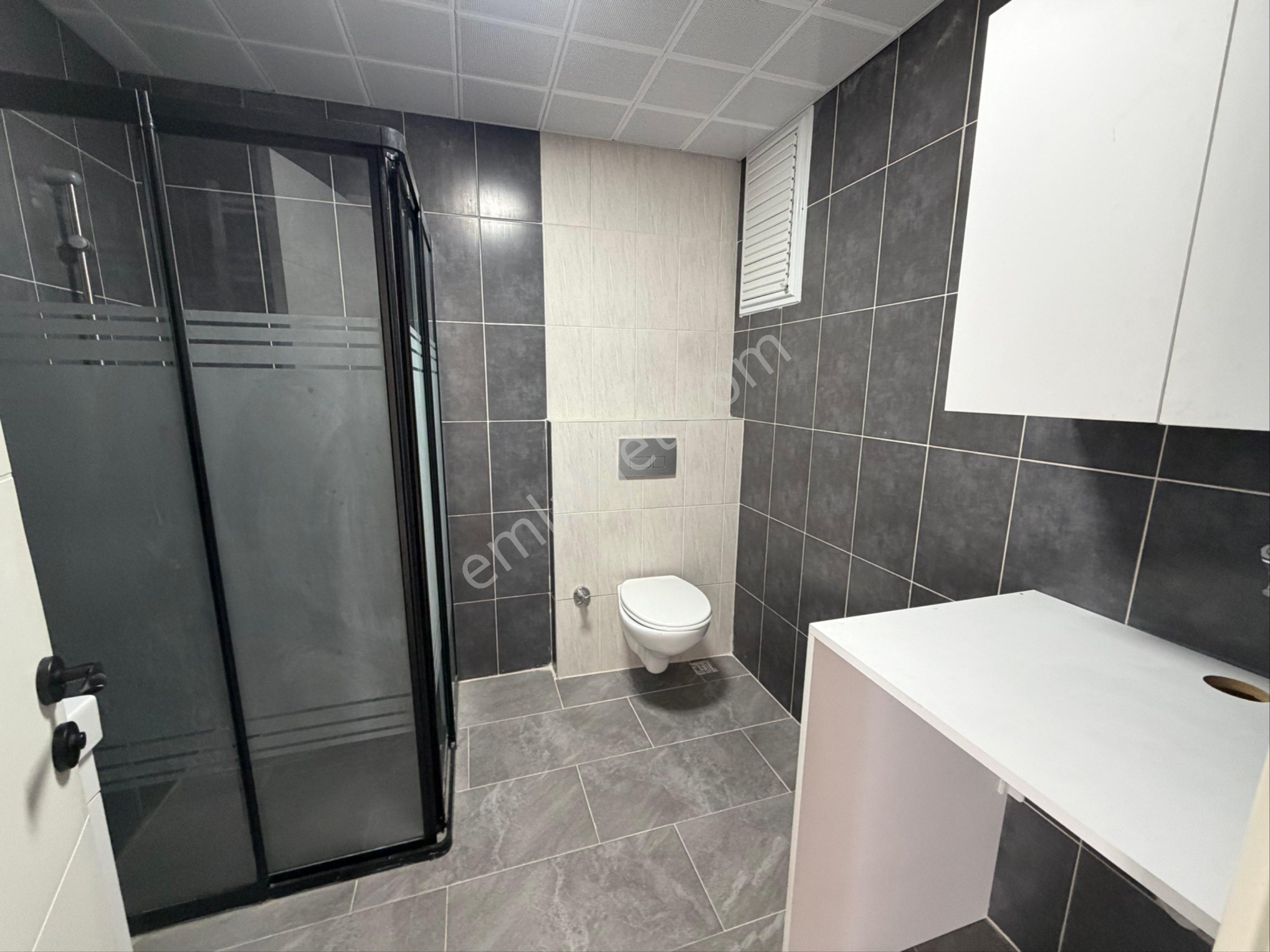 Bahçeşehir Real Avm Civarı Kapalı Mutfak Site İçi 3+1 Satılık Daire - Görsel 16