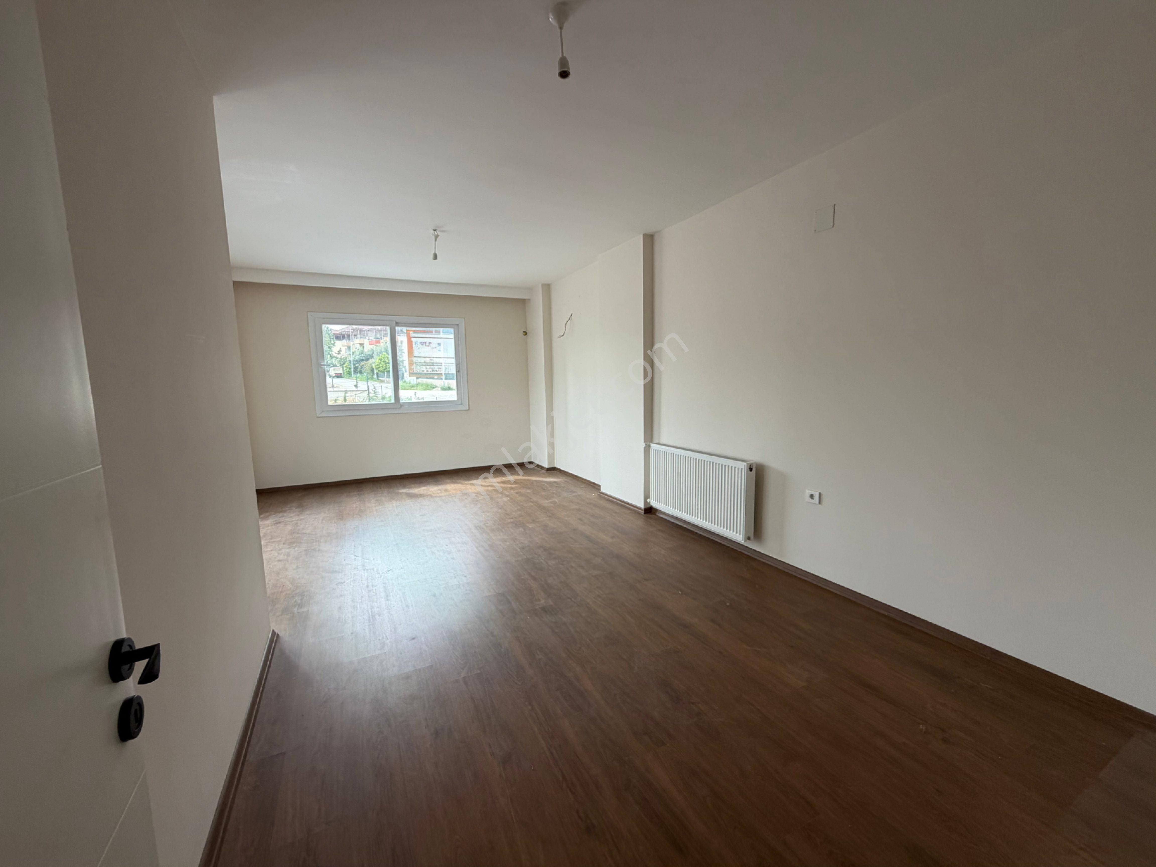 Bahçeşehir Real Avm Civarı Kapalı Mutfak Site İçi 3+1 Satılık Daire - Görsel 11