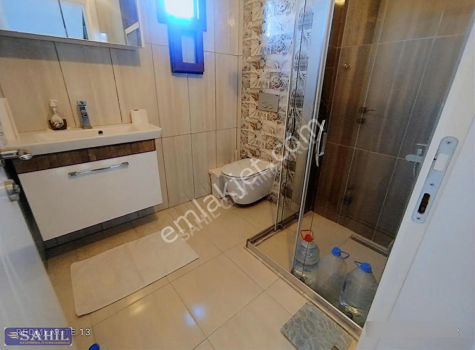 Davutlar Sahil Havuzlu Butik Sitede 3 Katlı 4+1 Villa Yatırımlık - Görsel 16