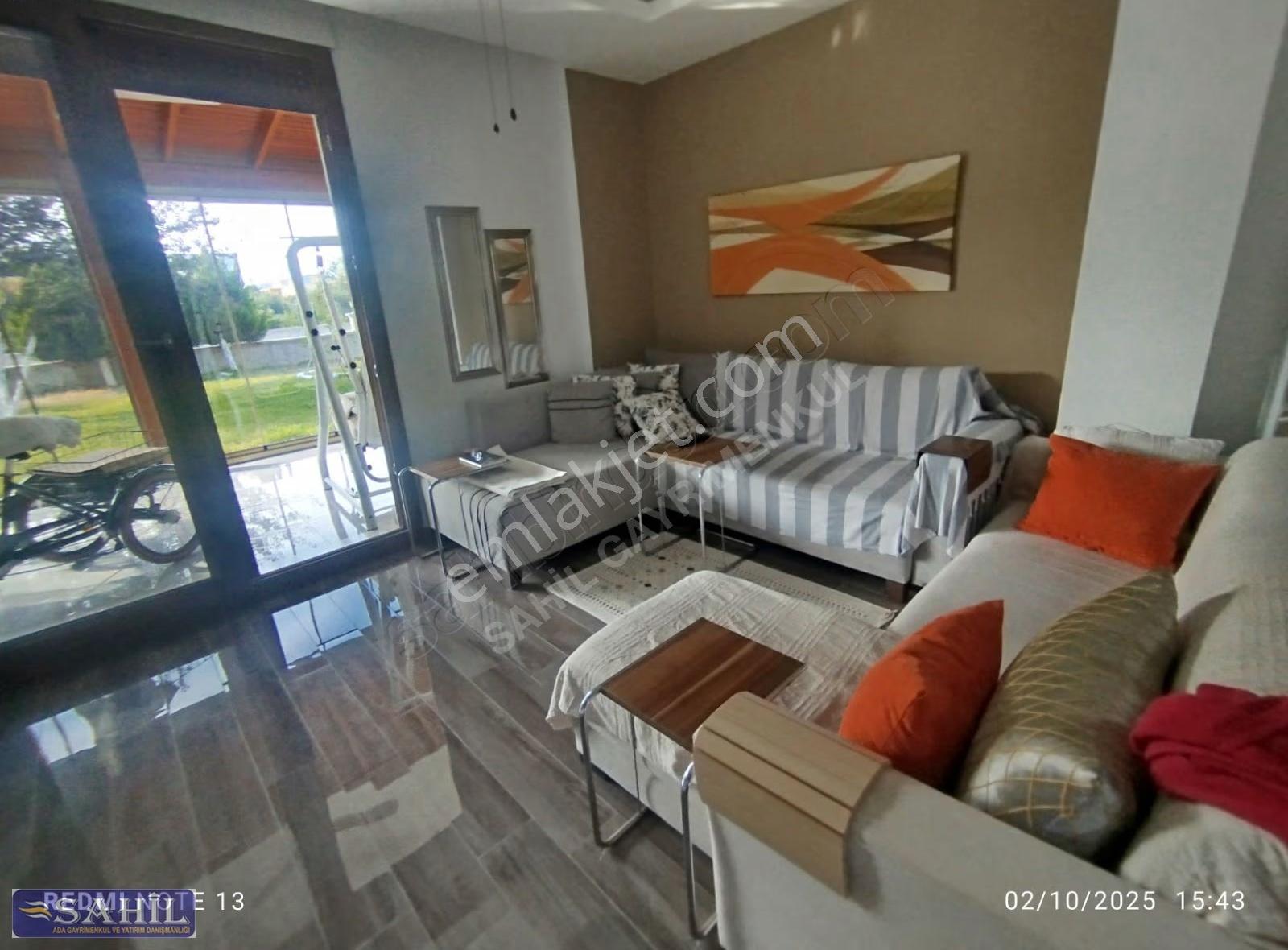 Davutlar Sahil Havuzlu Butik Sitede 3 Katlı 4+1 Villa Yatırımlık - Görsel 22