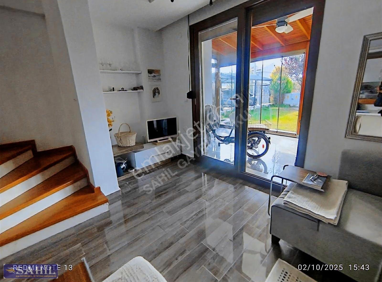 Davutlar Sahil Havuzlu Butik Sitede 3 Katlı 4+1 Villa Yatırımlık - Görsel 21