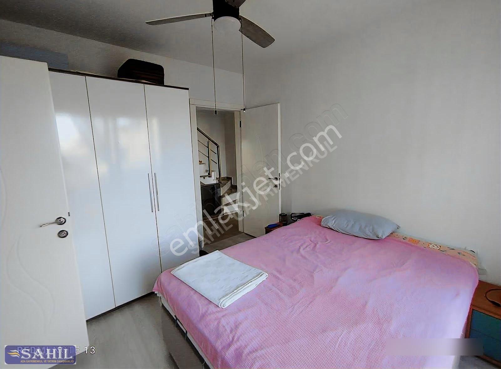 Davutlar Sahil Havuzlu Butik Sitede 3 Katlı 4+1 Villa Yatırımlık - Görsel 13