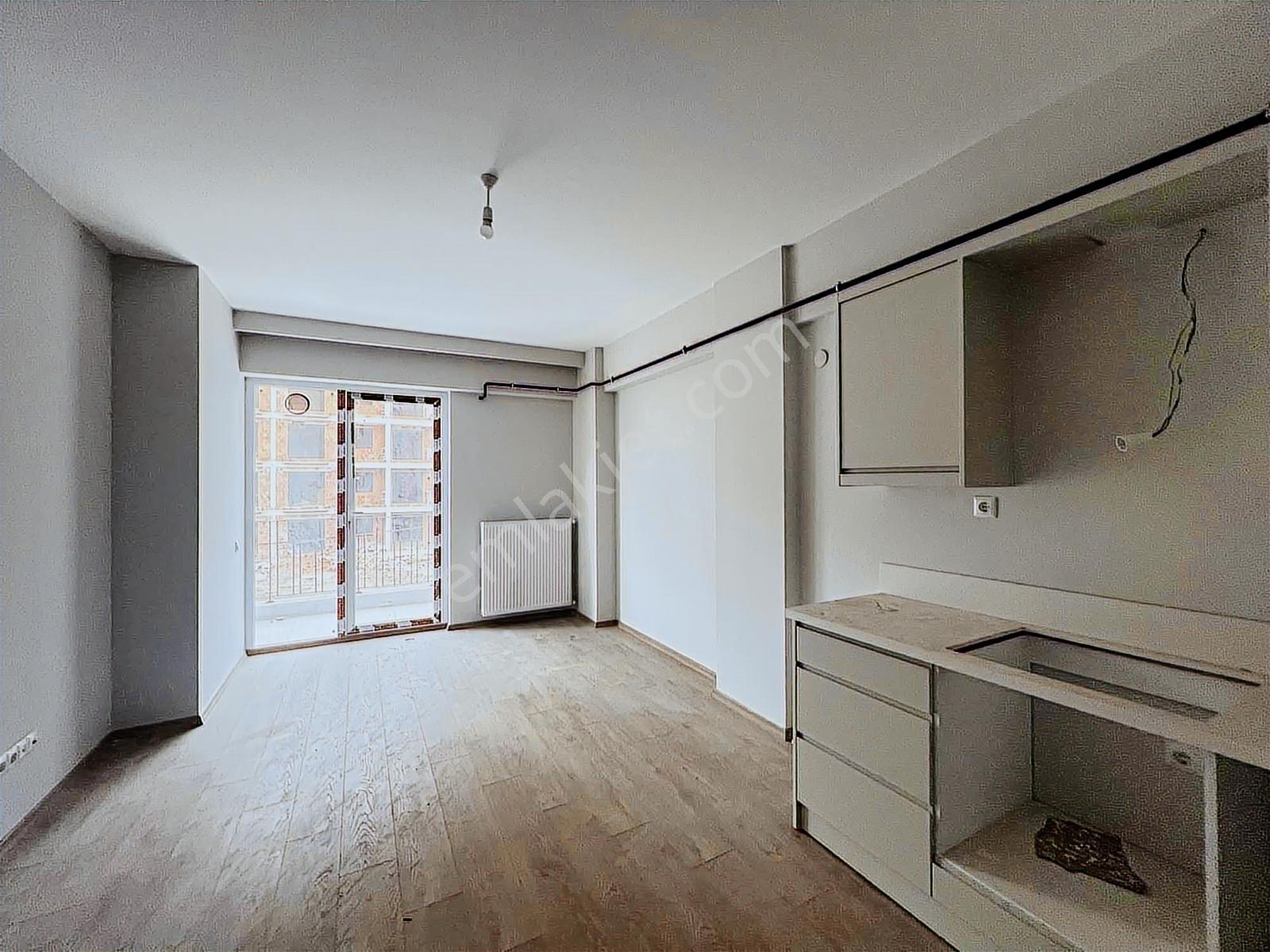 Ulaş Gayrimenkulden Şehir Hastanesi Mevki Kiralık Balkonlu 1+1 - Görsel 13