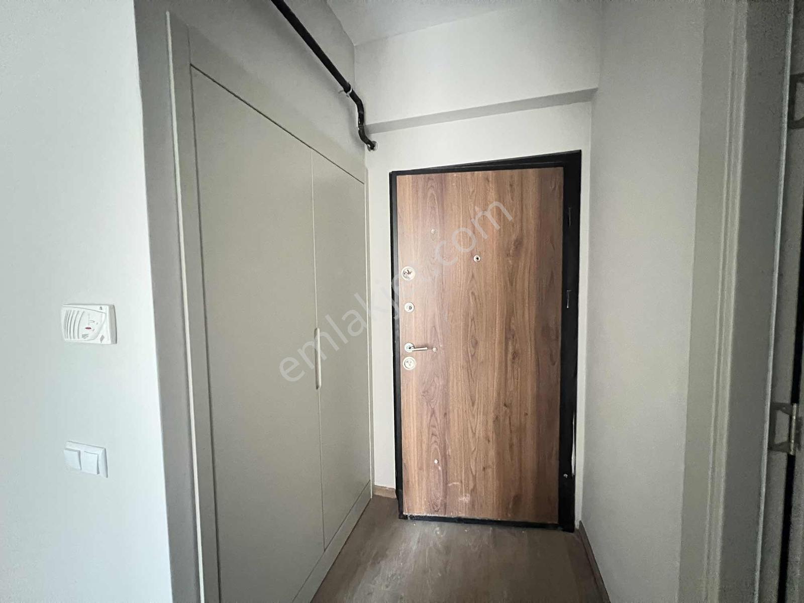 Ulaş Gayrimenkulden Şehir Hastanesi Mevki Kiralık Balkonlu 1+1 - Görsel 11