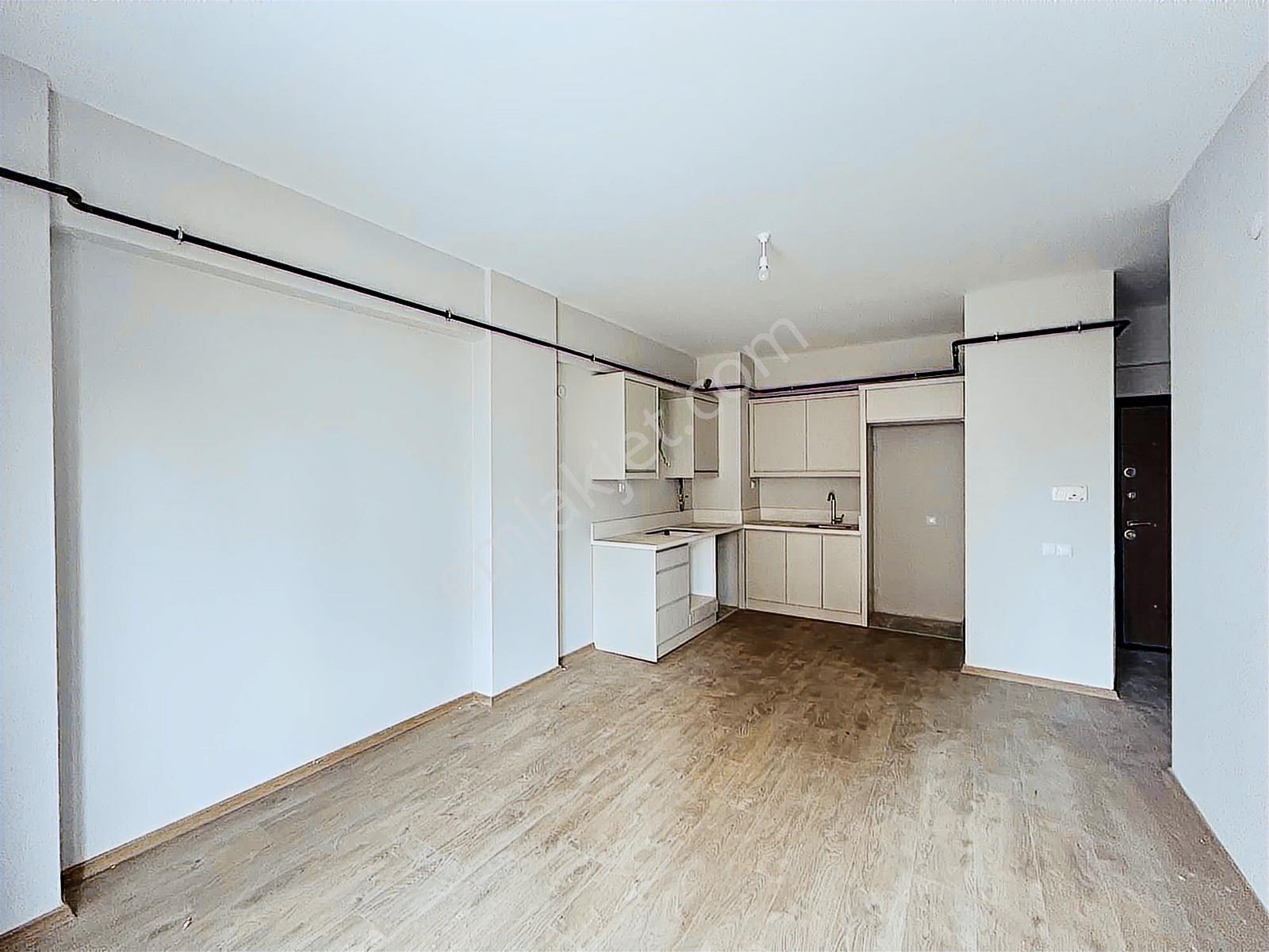 Ulaş Gayrimenkulden Şehir Hastanesi Mevki Kiralık Balkonlu 1+1 - Görsel 6