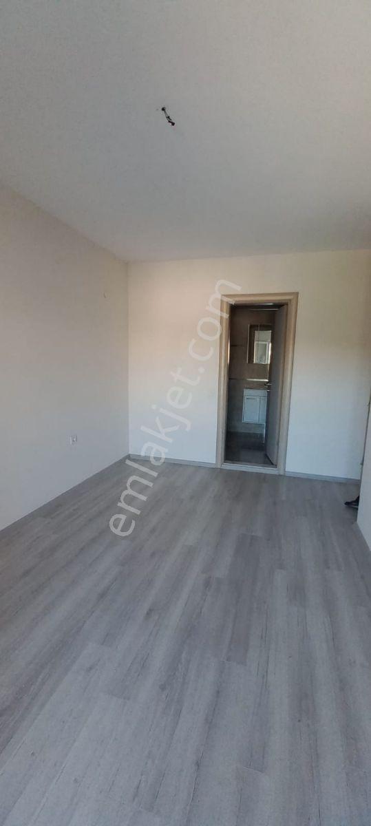 Kuşadası / Değirmendere Mahallesi 3+1 Doğalgazlı Daire - Görsel 8