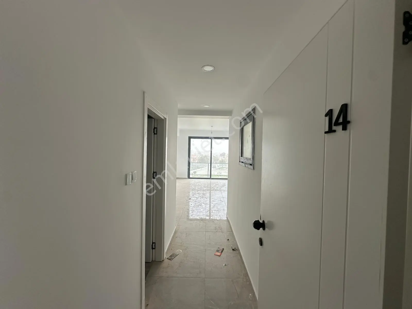 Satılık 2+1 Boş Daire Yeni Boğaziçi Merkezi