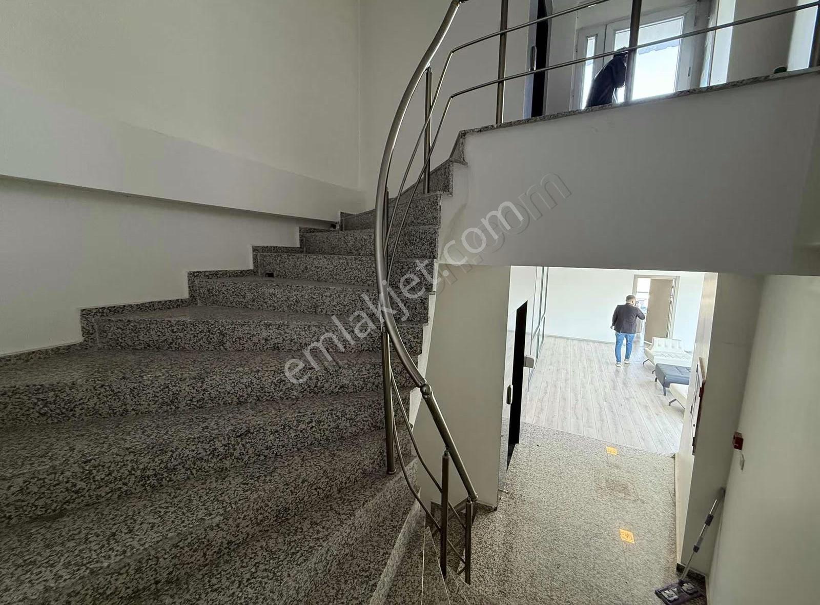 Urfa Yolu 2ve3.kat+teras Kiralık Prestijli Kurumsal İşyeri /büro - Görsel 19