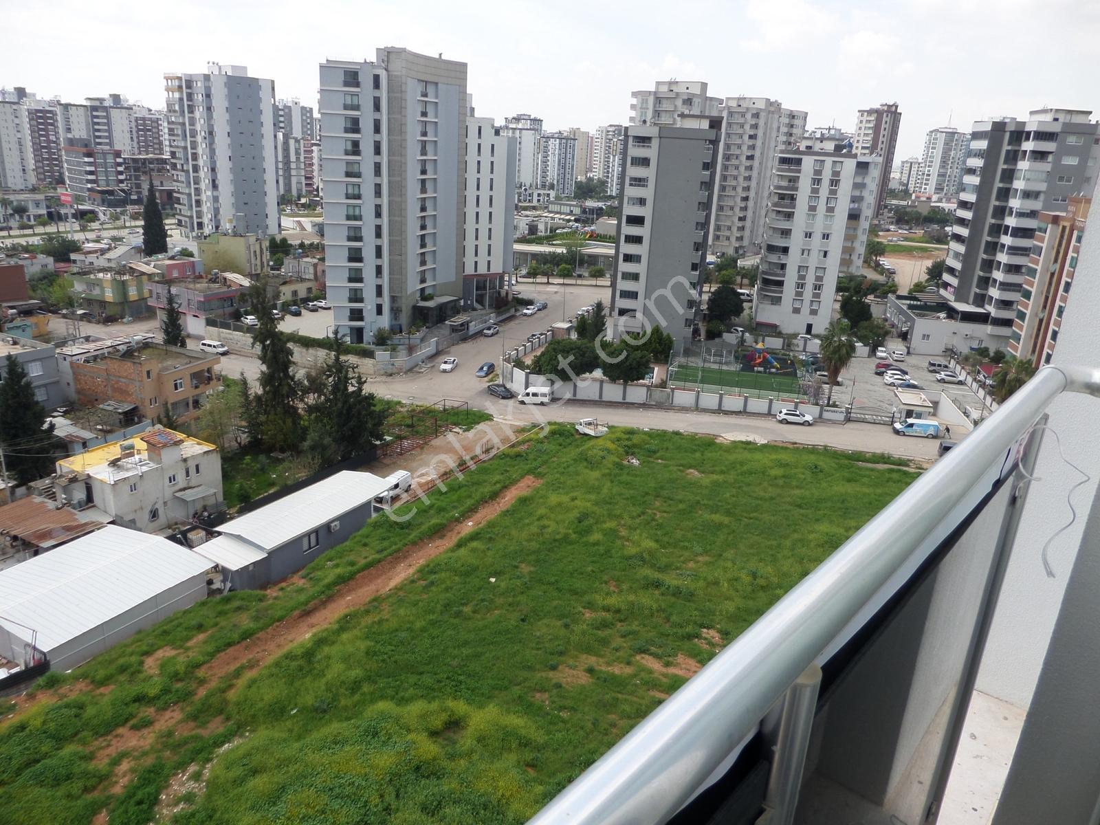 Geniş Peyzaj Alanlı Havuzlu 7/24 Güvenlikli Çevresi Açık - Görsel 11