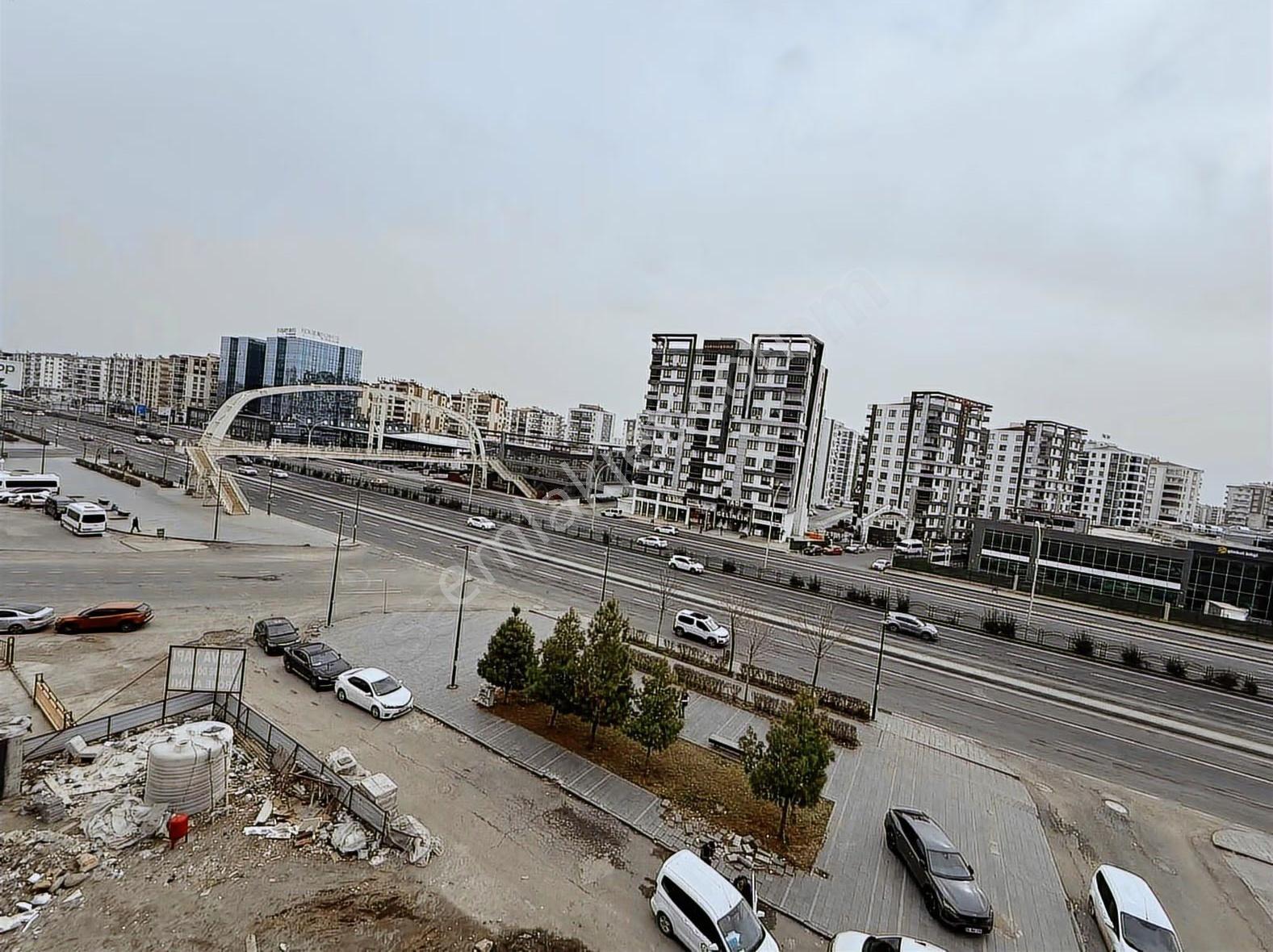 Urfa Yolu Üzeri Riva Yapıda Acil Satılık Daire - Görsel 3
