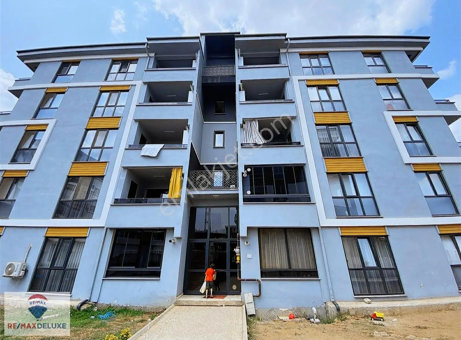 Kartepe Sarımeşe'de 3 + 1 Yerden Isıtmalı Önü Açık Ferah Daire