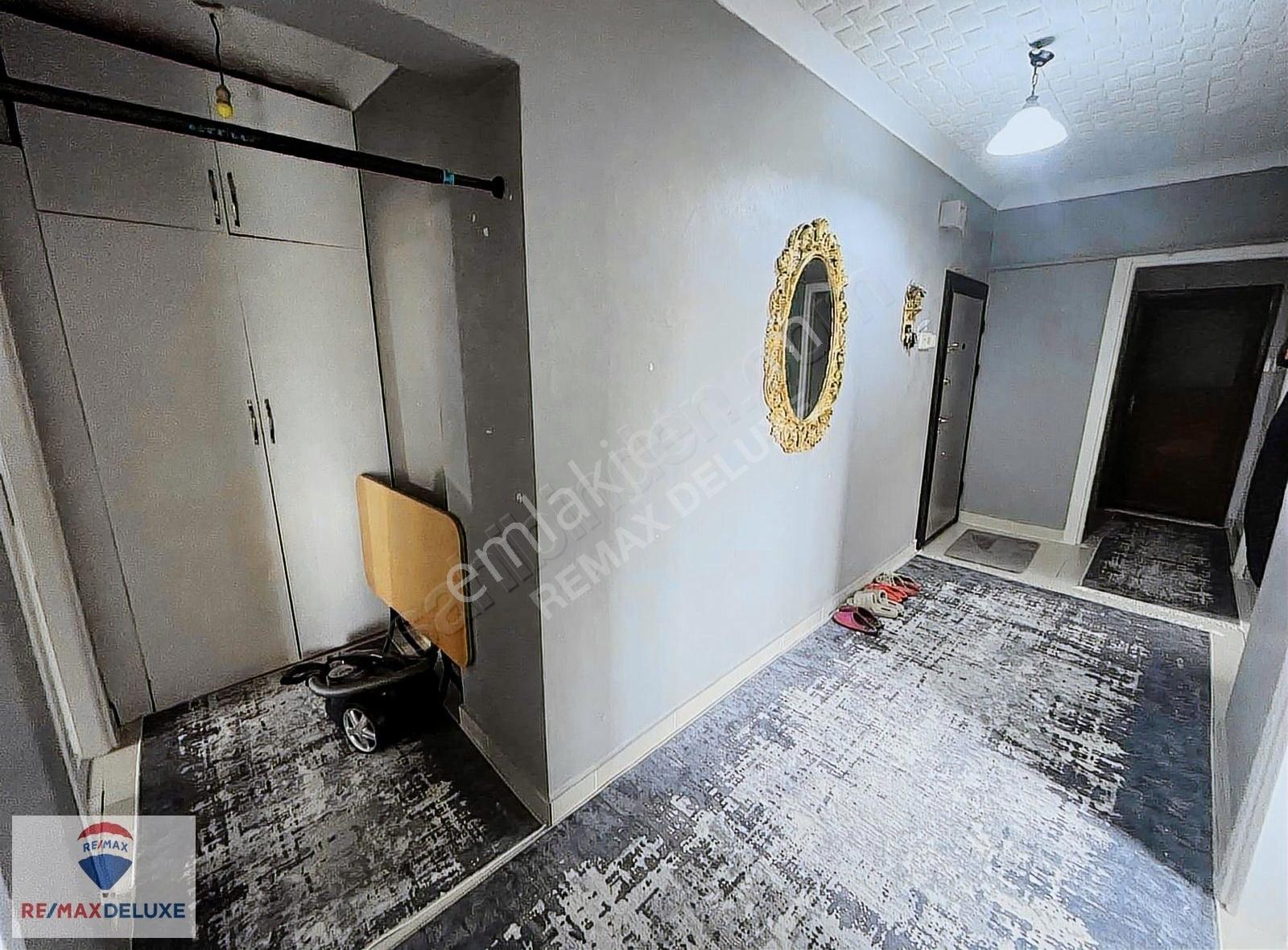 İzmit Çarşı Da 2+1 1.kat 110 M2 Masrafsız Otoparklı Daire - Görsel 12