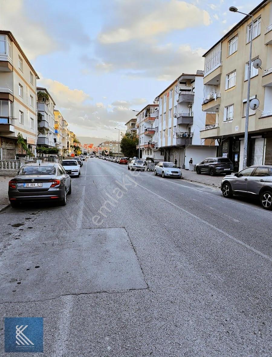 Fevziçakmak'ta Mükemmel Konuma Sahip Satılık Dükkan - Görsel 5