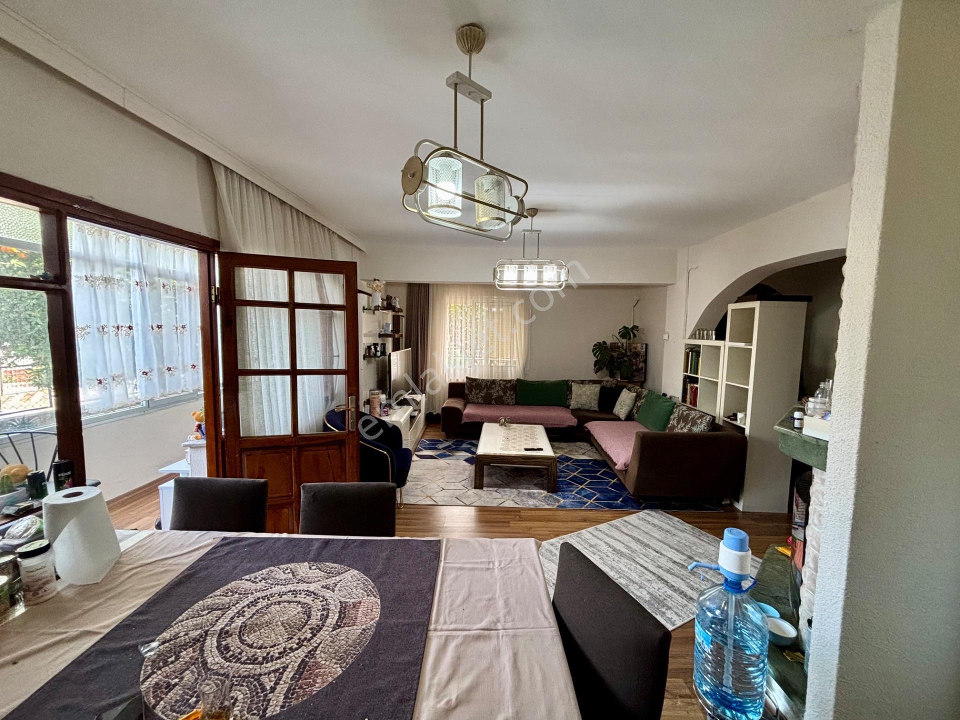 Limanreiste Köşe Konumda Komple Bina - Görsel 17