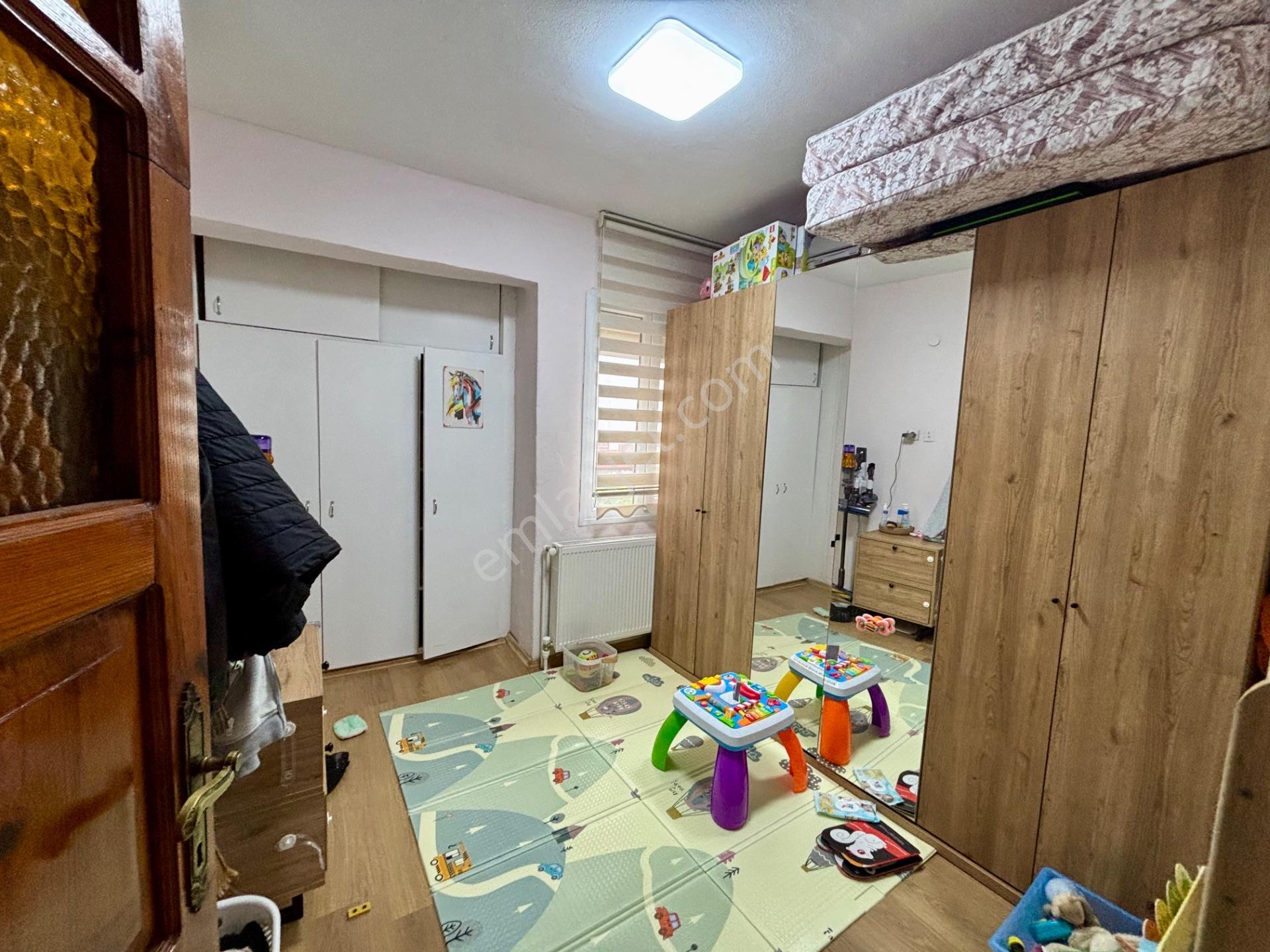 Limanreiste Köşe Konumda Komple Bina - Görsel 11
